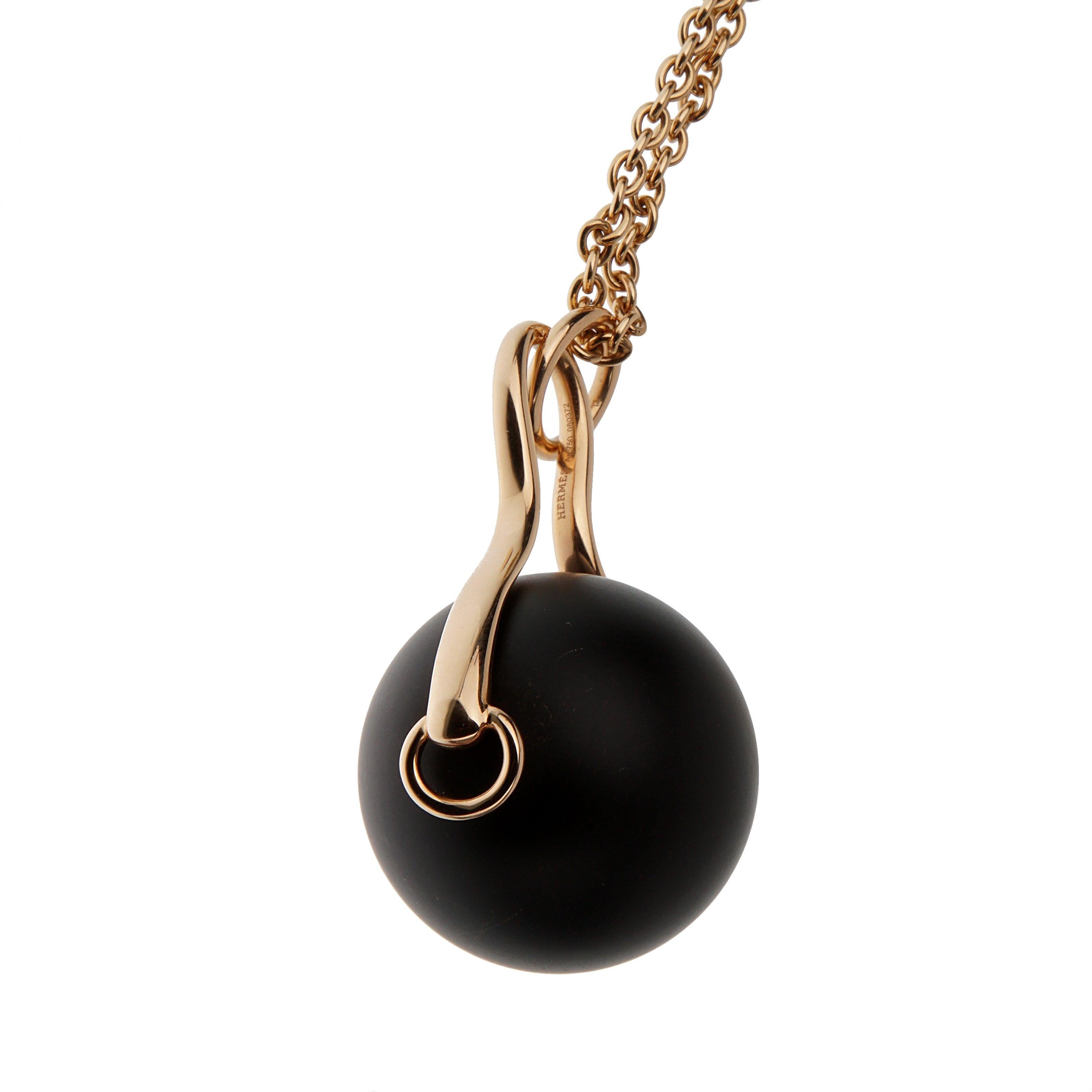 Collana con ciondolo Sautoir in oro rosa 18k di Hermes Horsebit in vendita 1