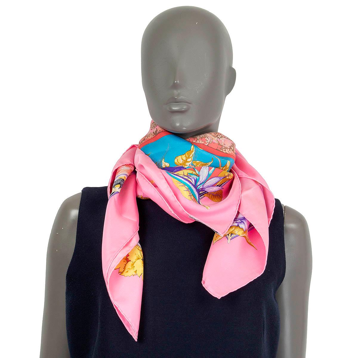 Hermes hot pink TROPIQUES 90 Scarf silk In Excellent Condition In Zürich, CH