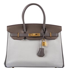 A Hermes Kelly 25 Retourne Gris Mouette Bag, Boxed full Set for sale at  auction on 20th October