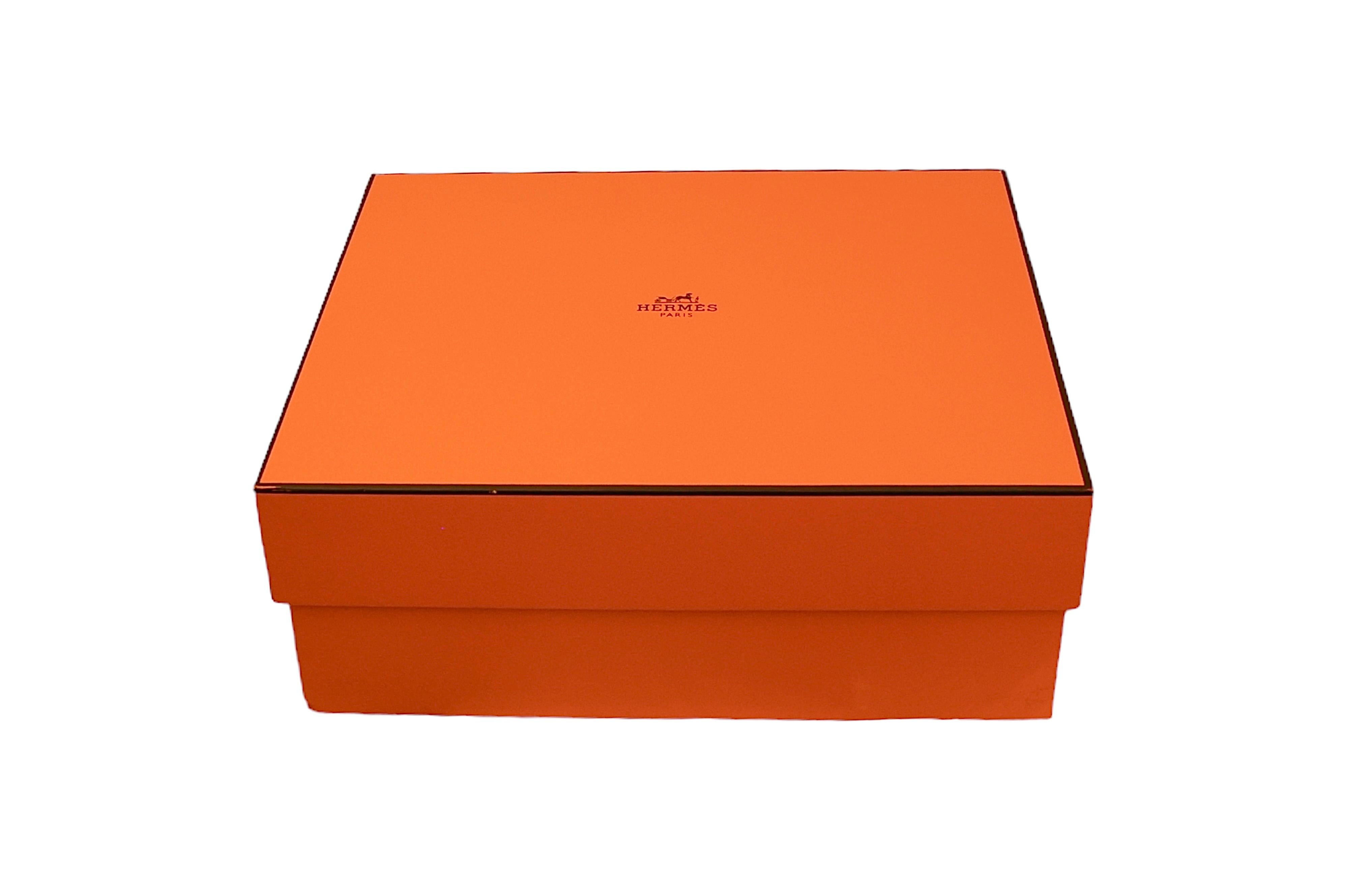 Hermès Humidor 12