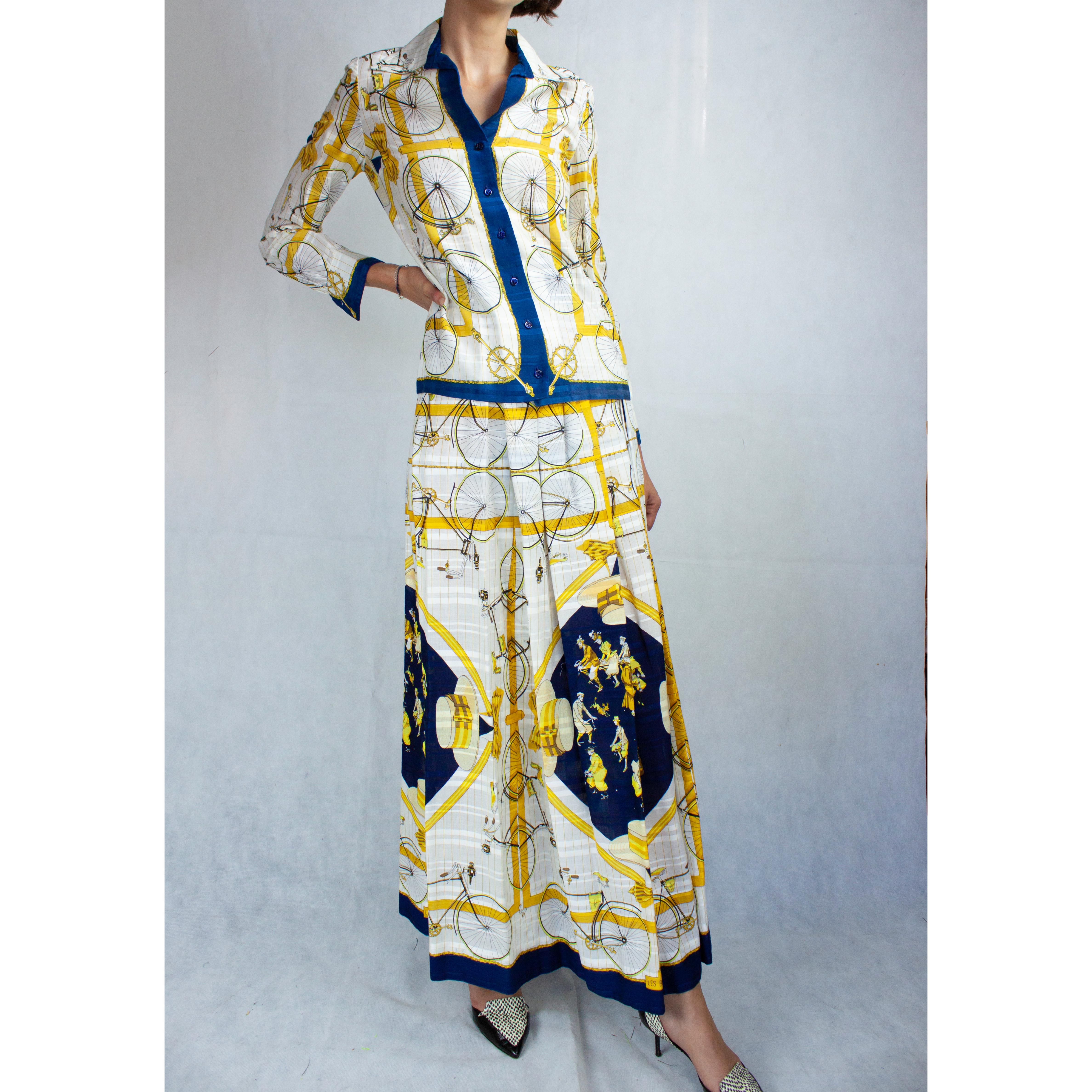 Women's Hermès iconic “Les Bécanes” motifs skirt ensemble. circa 1970s