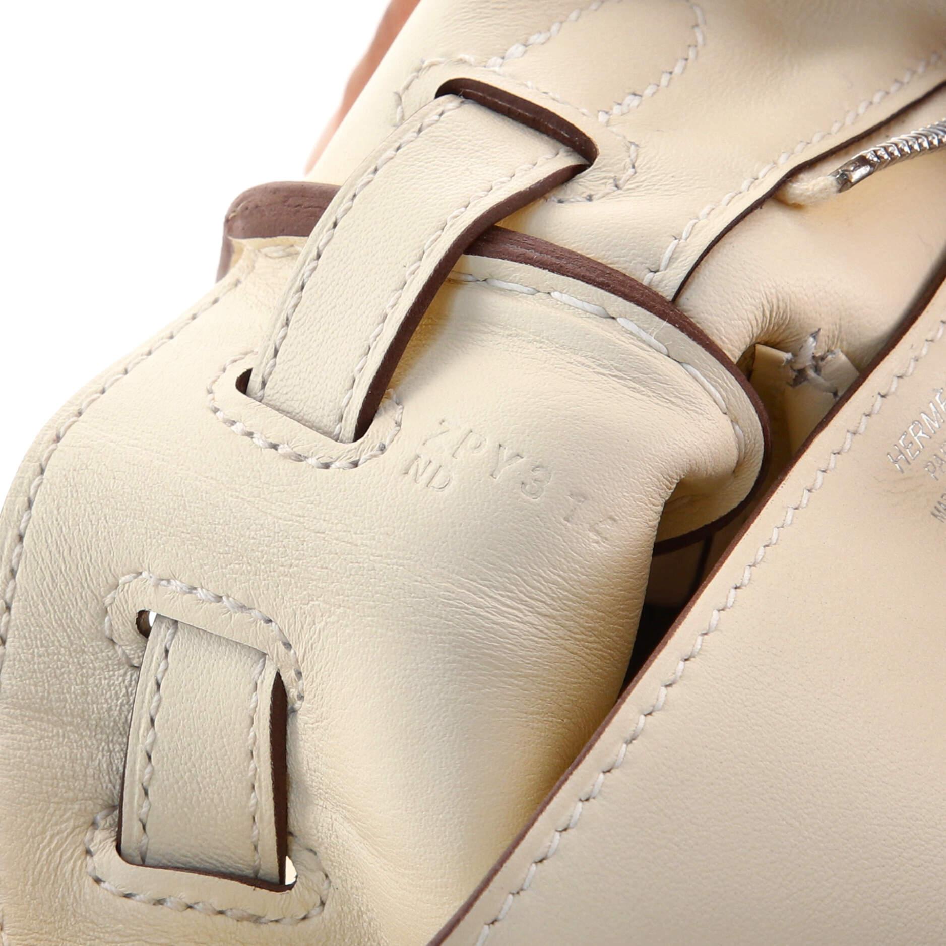 Women's or Men's Hermes In and Out Kelly Handbag Limited Edition Swift with Palladium Hardware 25