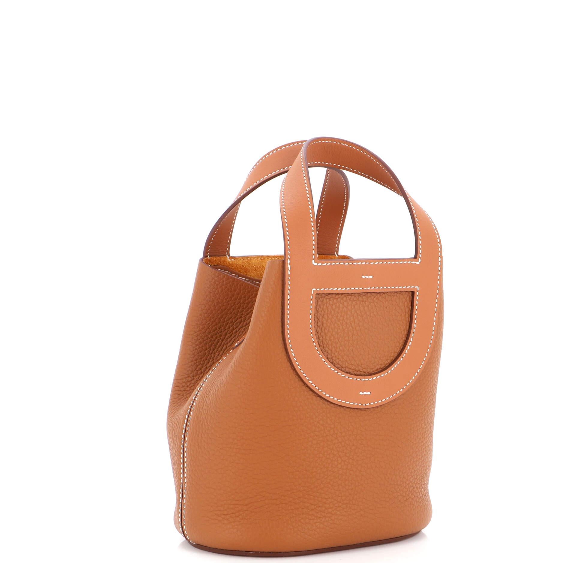 Hermes In-The-Loop Bag Clemence with Swift 18 In Good Condition For Sale In NY, NY