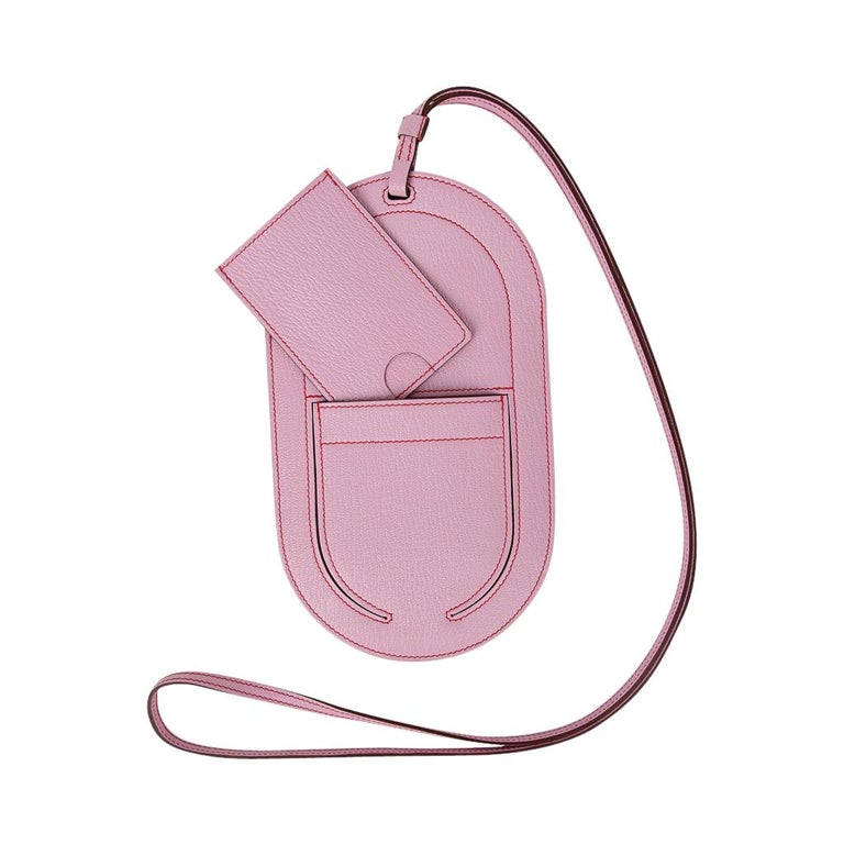 Hermes In-The-Loop Phone To Go GM Case Mauve Sylvestre For Sale at 1stDibs