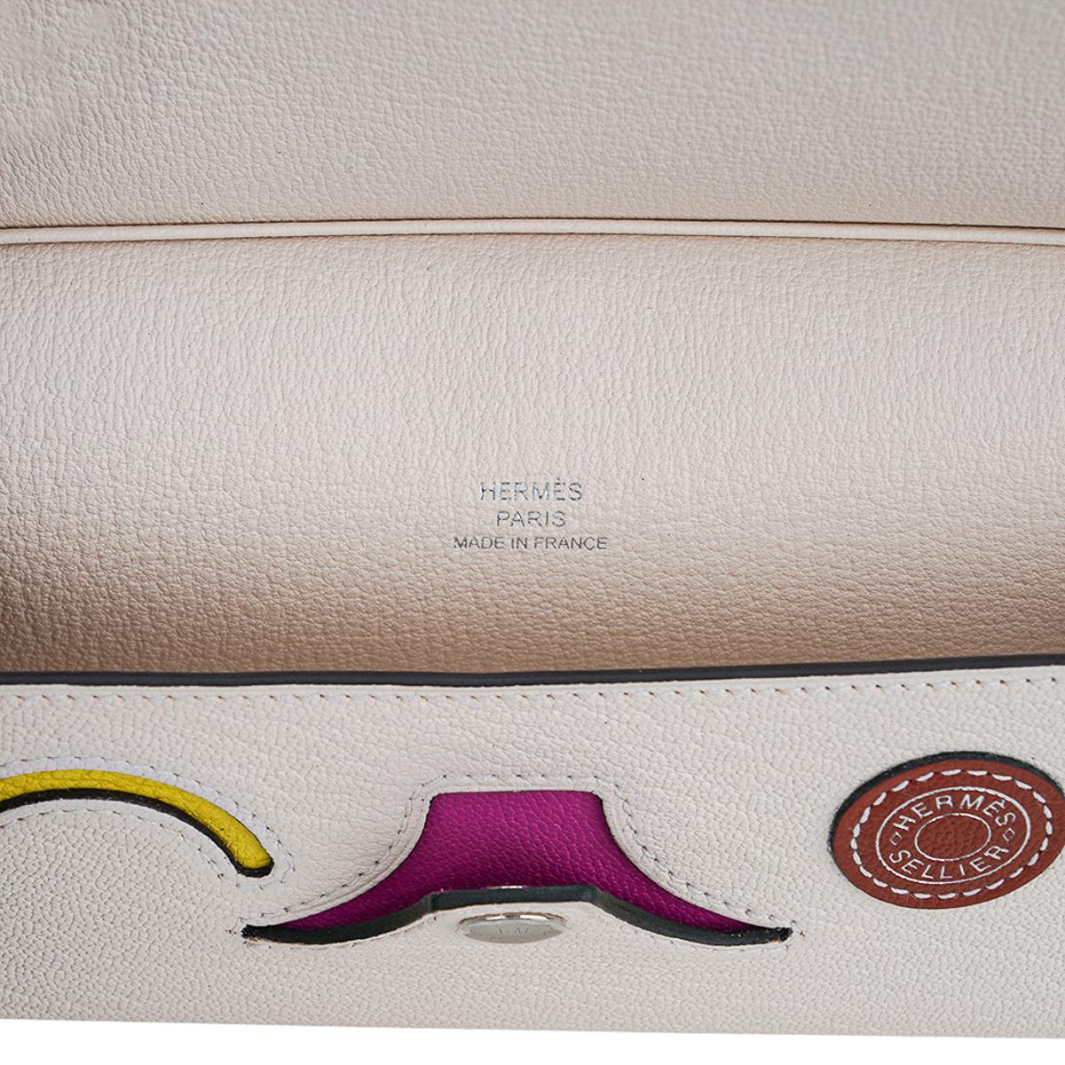 Hermes In The Loop Wink Glasses Case Nata / Magnolia Chevre Leather For Sale 5