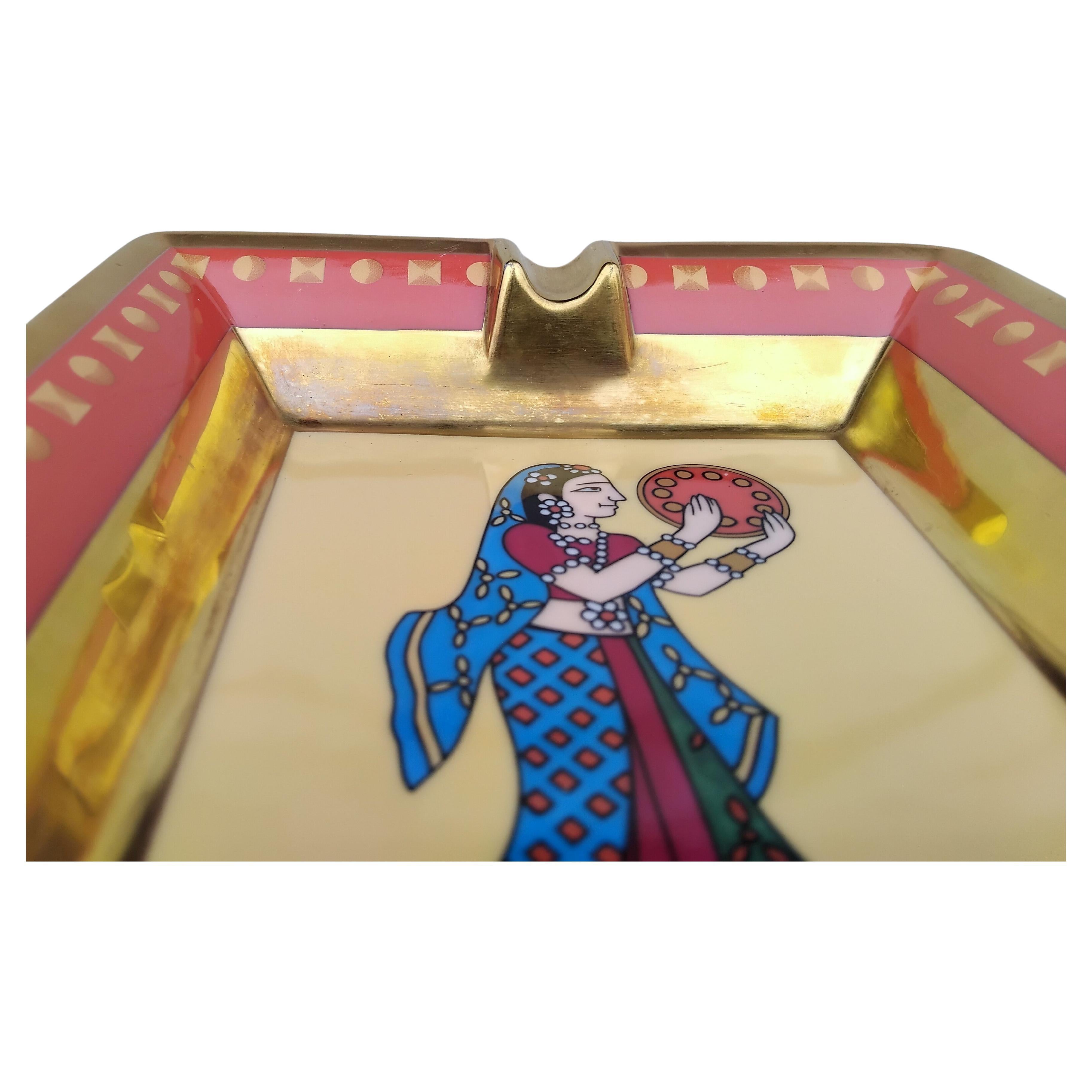 Hermès Indian Print Cigar Ashtray Change Tray Porcelain Gold India 4