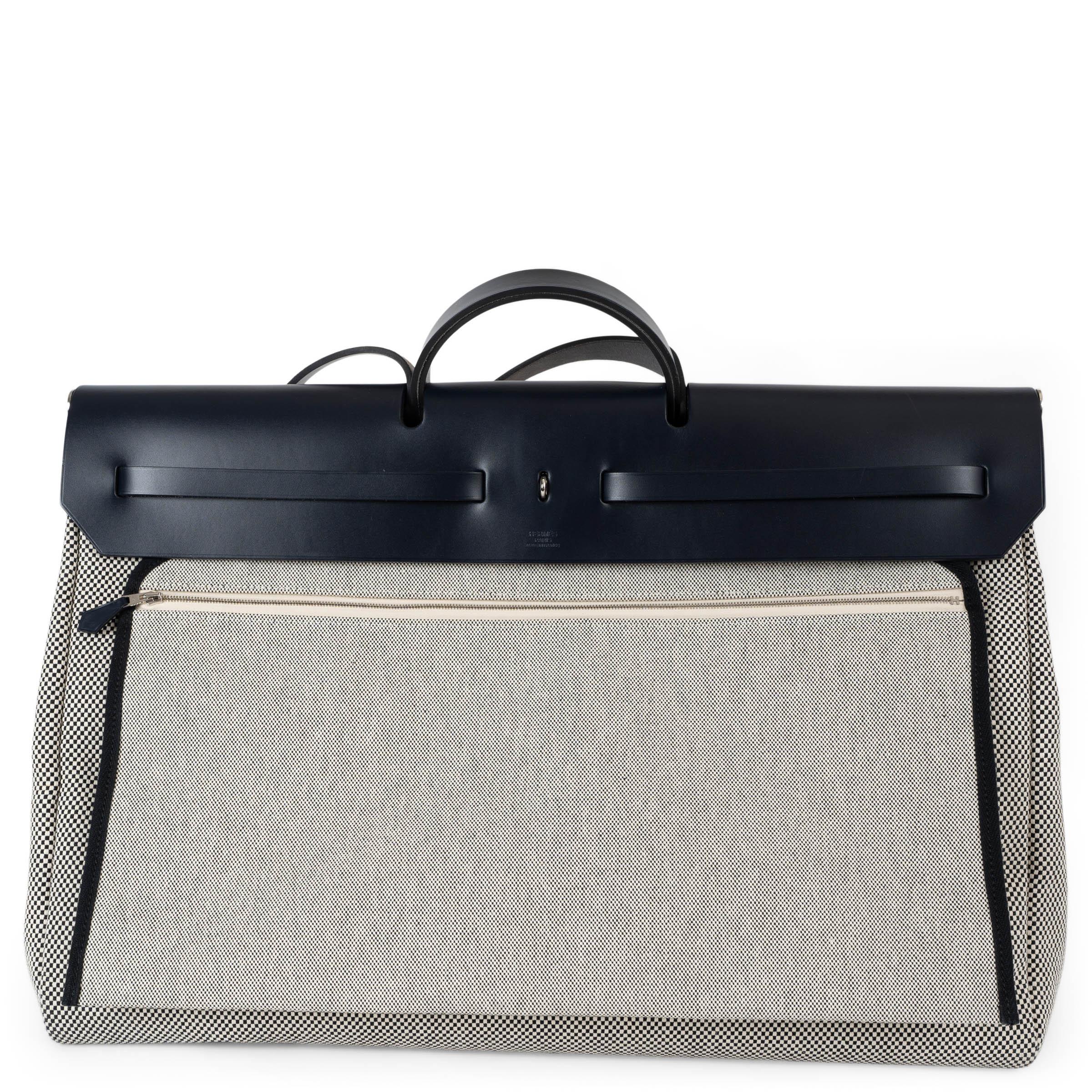 HERMES Blu indaco ed ecru HERBAG ZIP Cabine 50 Borsa Toile Criss Viking / Hunter In condizioni ottime in vendita a Zürich, CH