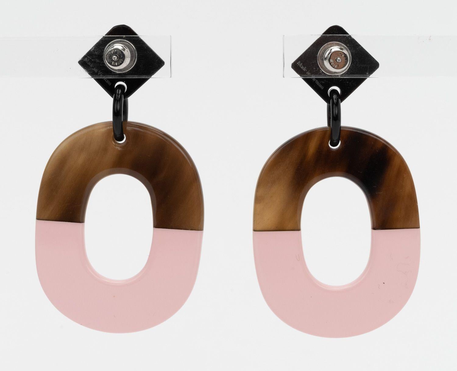 Orecchini Hermès Isthme con buco Rosa In condizioni ottime in vendita a West Hollywood, CA