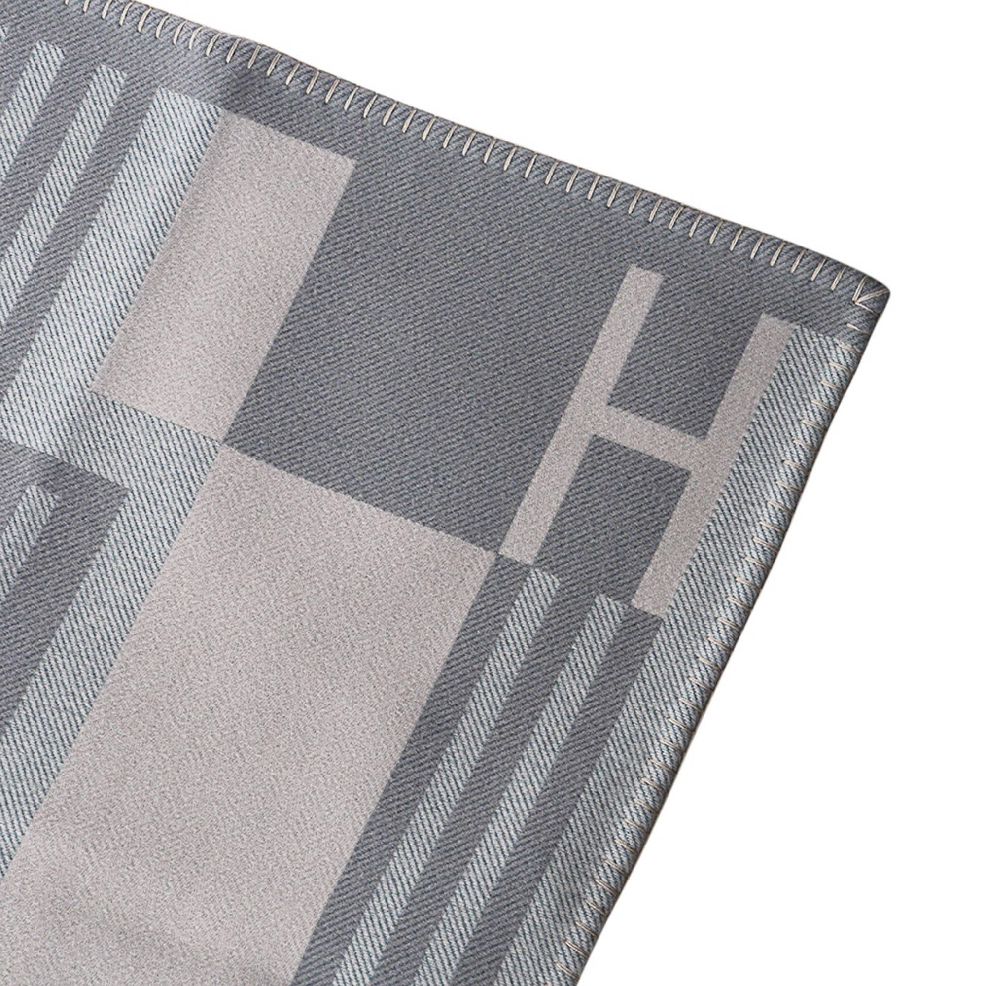 Hermes Ithaque Blanket Gris Perle Wool and Cashmere 1