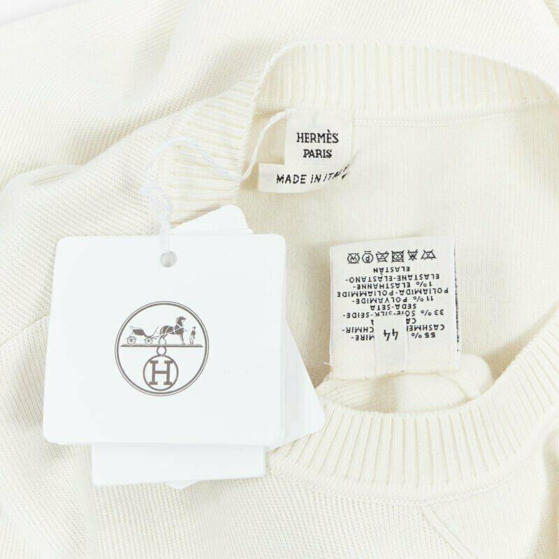 Pull court HERMES ivoire crème cachemire soie mélange logo intarsia FR44 XL en vente 5