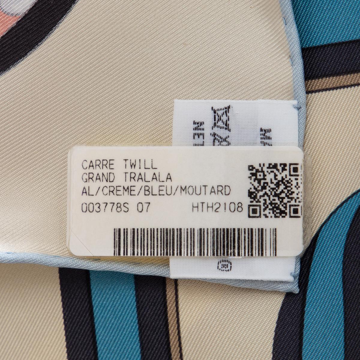 HERMES ivory GRAND TRALALA 90 Scarf silk Creme Bleu Moutarde In New Condition In Zürich, CH