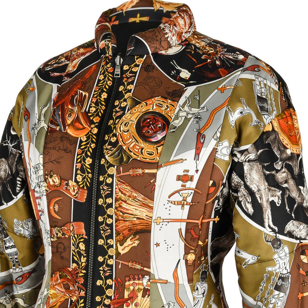 Hermes Jacket Les Mythologies des Hommes Rouges Reversible Scarf Print XS In Excellent Condition For Sale In Miami, FL