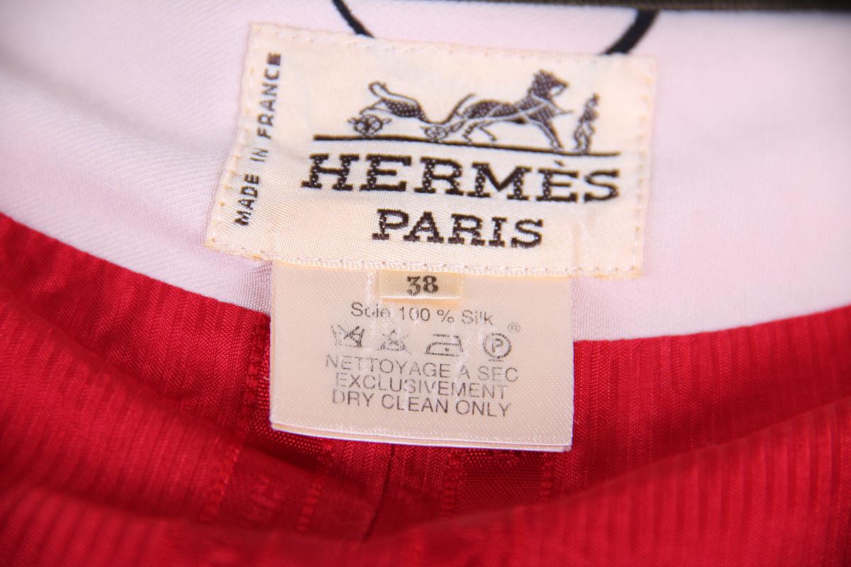 Hermes Jacket Vintage L’Art D’Ecrire Silk Print For Sale 1
