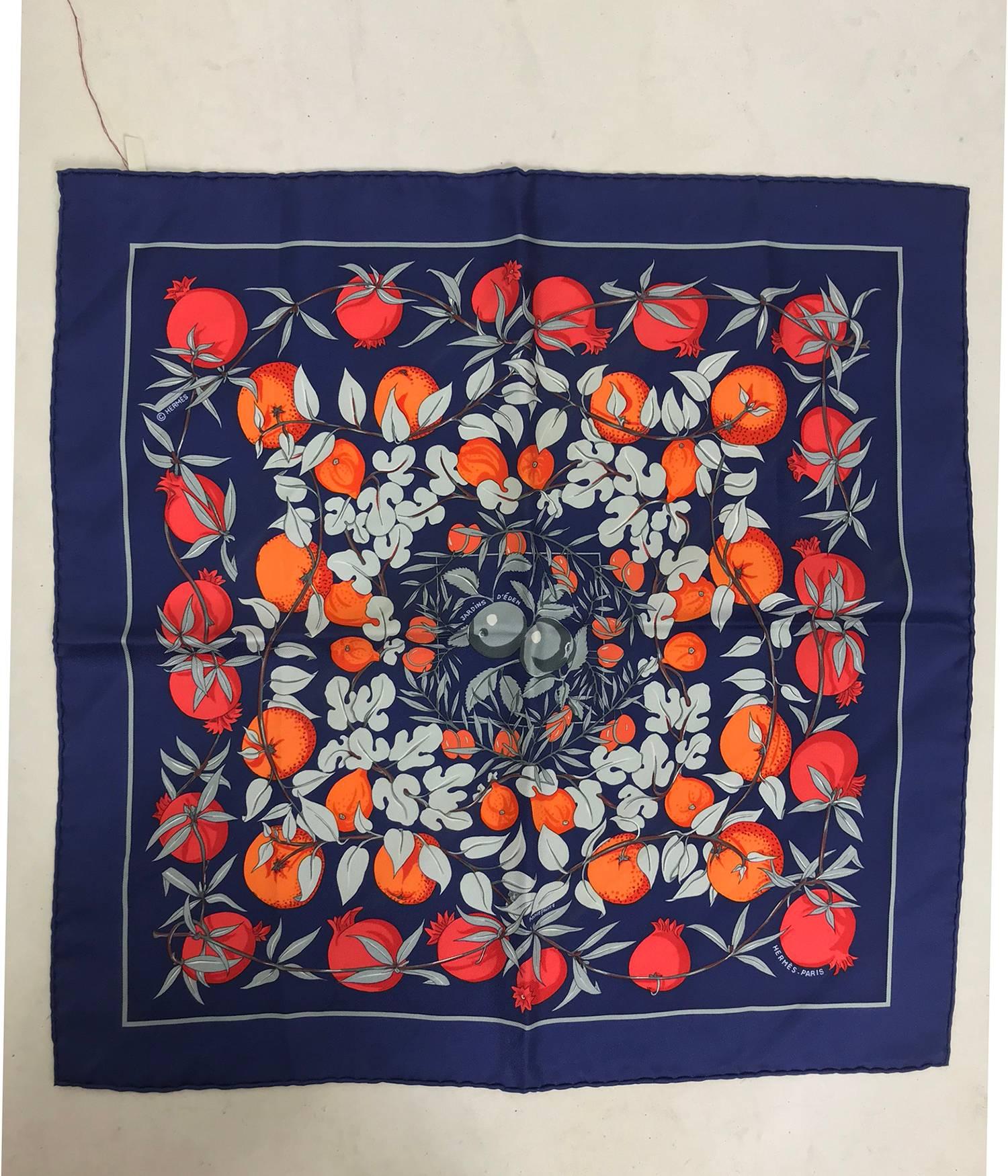 Hermes by Annie Faivre Jardins d'eden silk pocket square  In Excellent Condition In West Palm Beach, FL