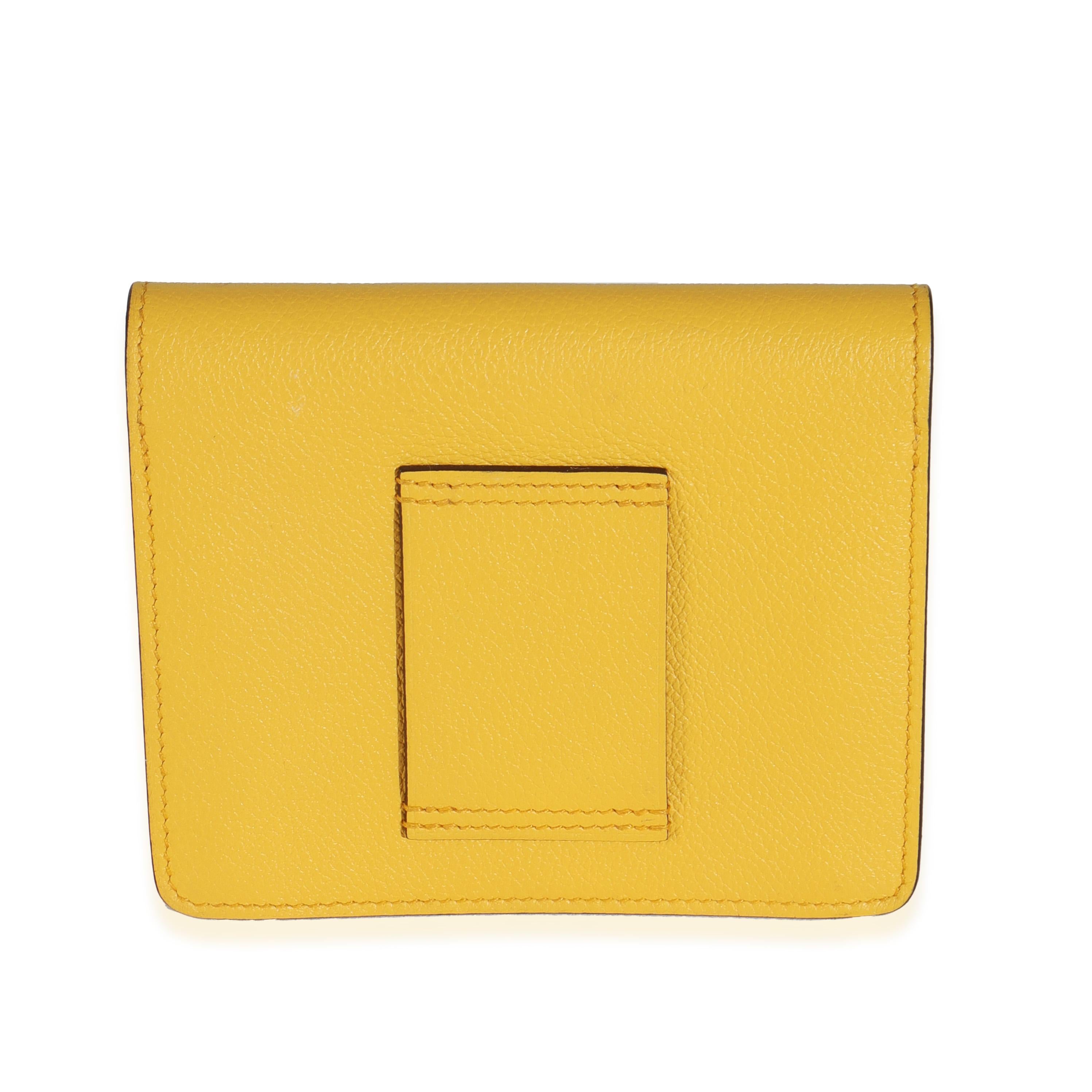 Listing Titel: Hermès Jaune Ambre Evercolor Roulis Kompaktes Portemonnaie PHW
SKU: Z145267
Zustand: Gebraucht 
Handtasche Zustand: Ausgezeichnet
Bemerkungen zum Zustand: Der Artikel ist in ausgezeichnetem Zustand und weist leichte Gebrauchsspuren