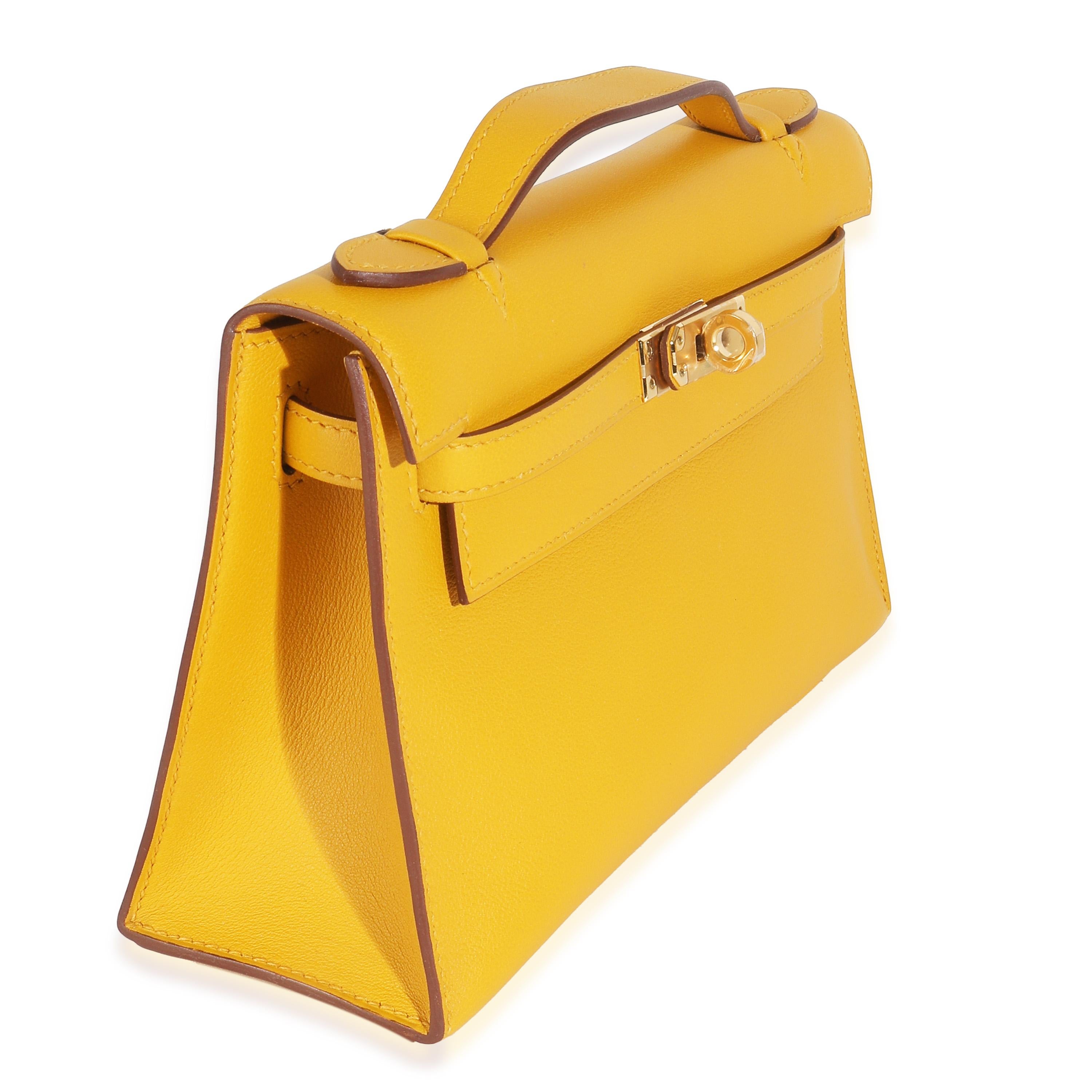 Hermès Jaune Ambre Swift Kelly Pochette GHW im Angebot 1