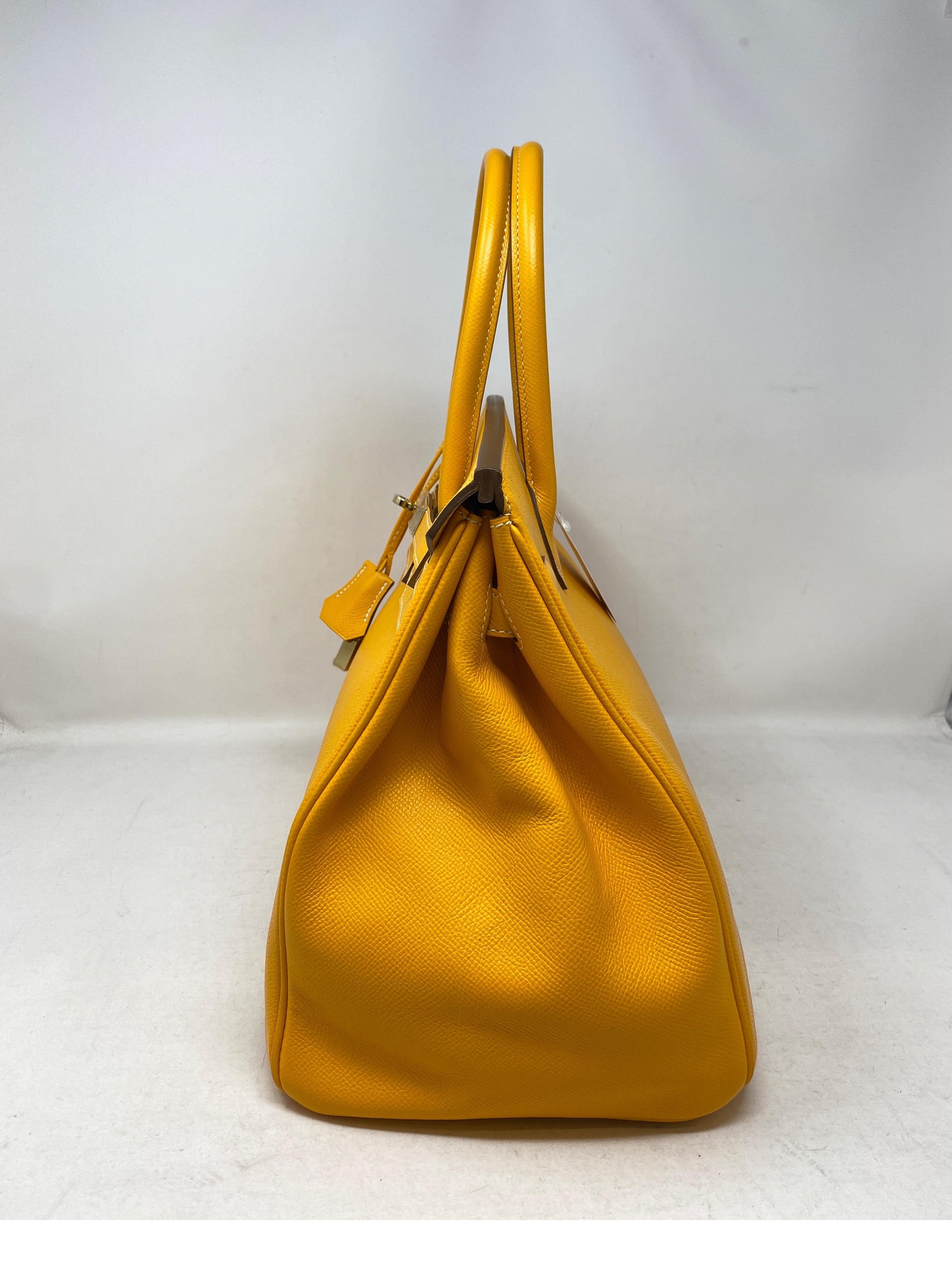 Hermes Jaune Candy Potiron Birkin 35 Bag  10