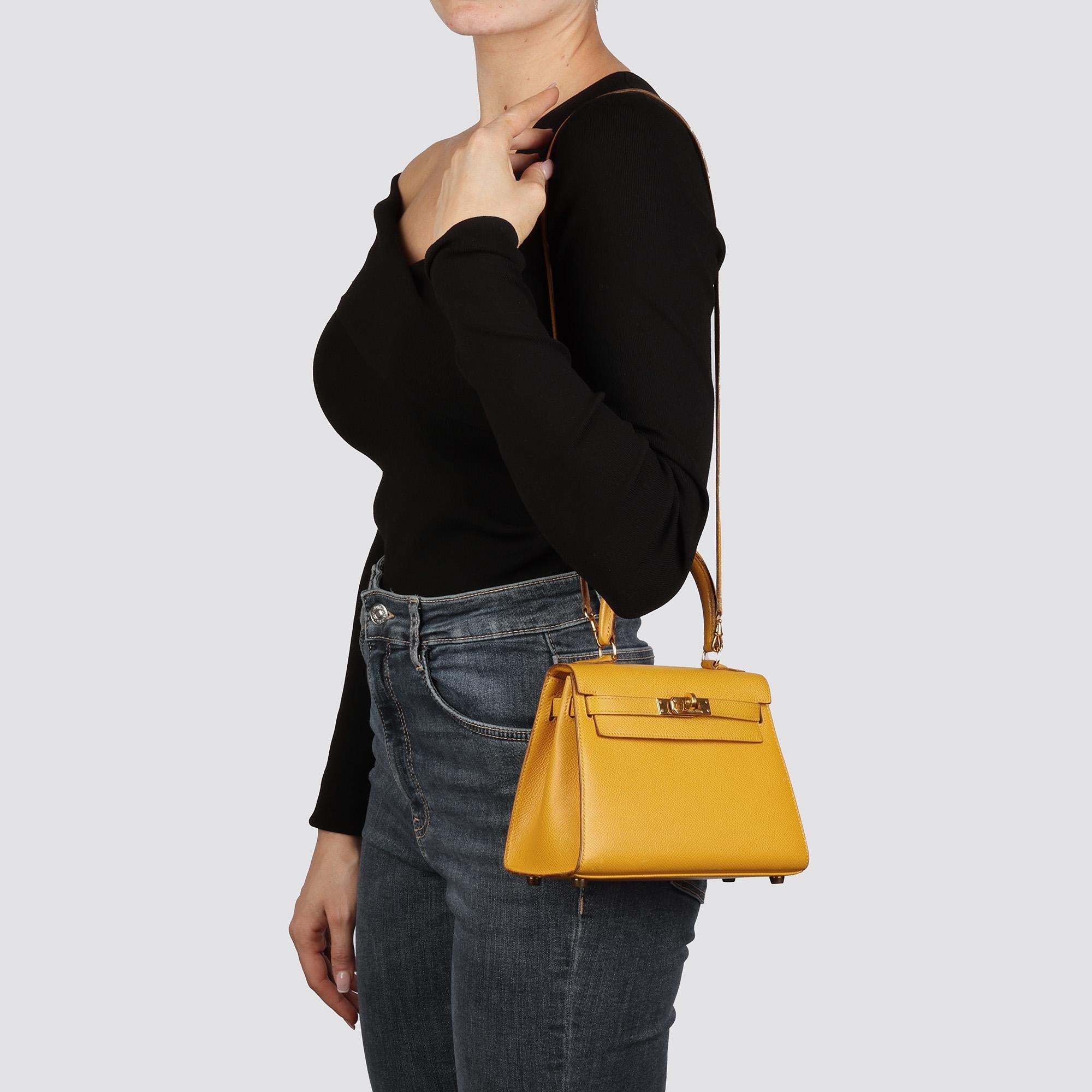 Hermès Jaune Courchevel Pelle Kelly 20cm Sellier in vendita 7