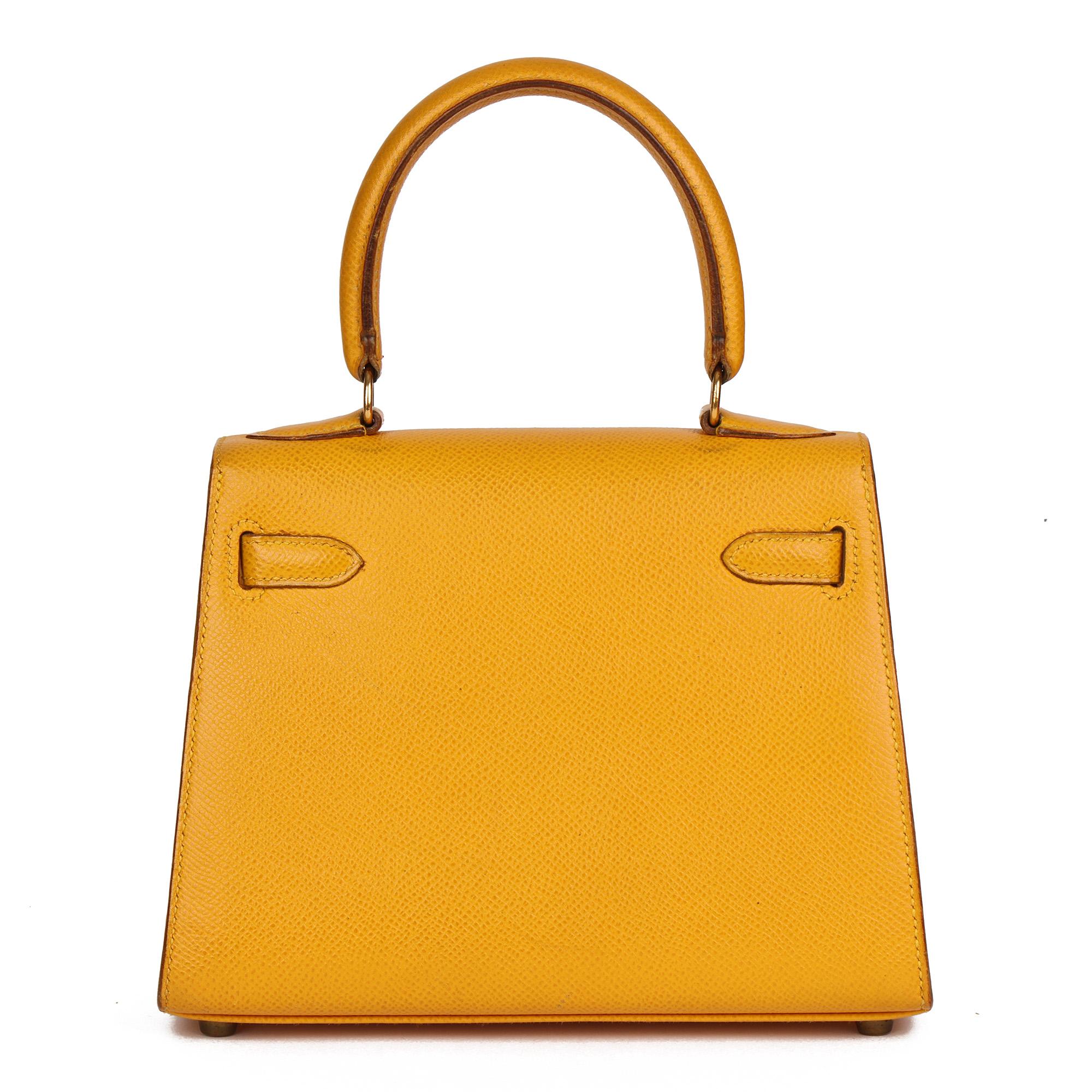 Donna Hermès Jaune Courchevel Pelle Kelly 20cm Sellier in vendita