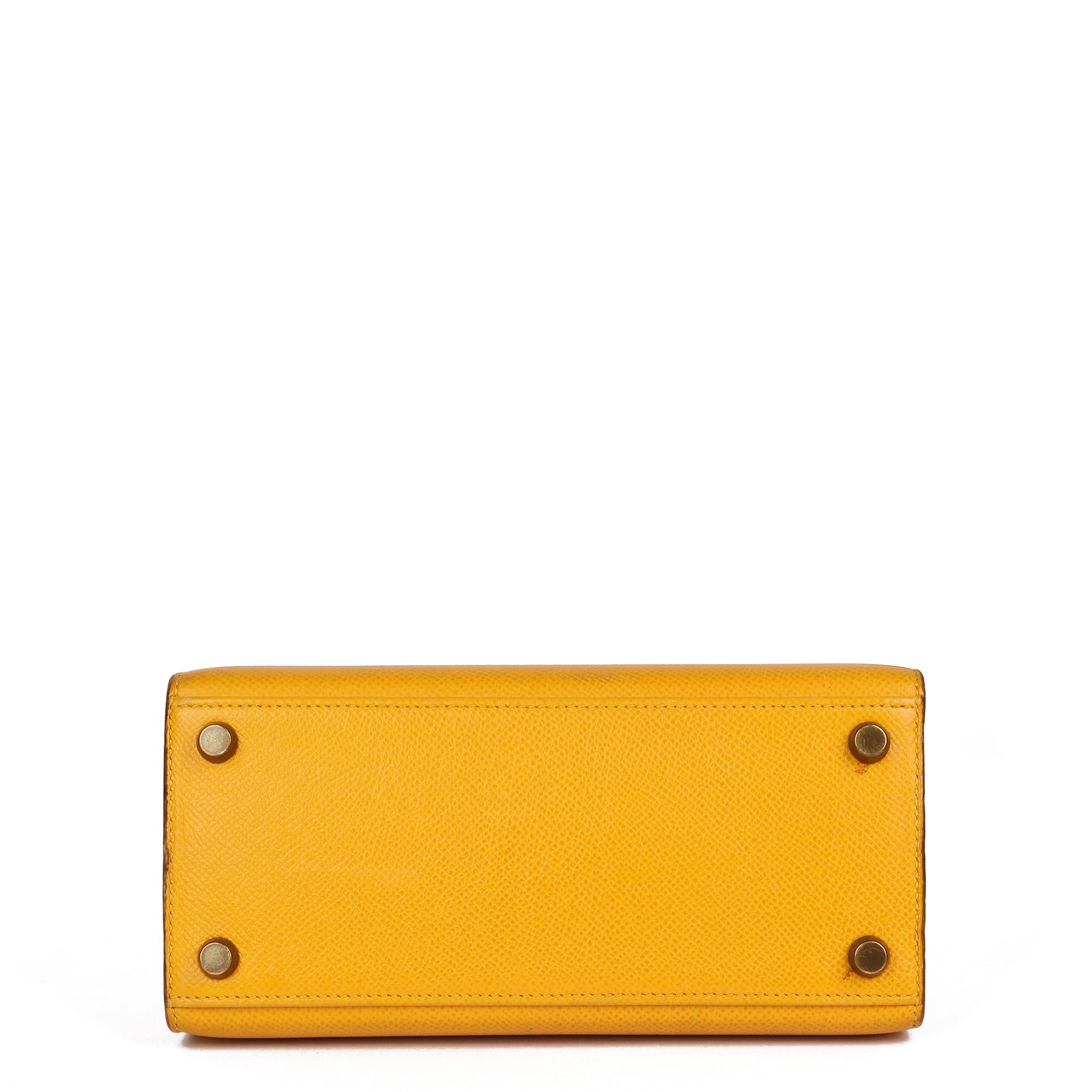 Hermès Jaune Courchevel Pelle Kelly 20cm Sellier in vendita 1