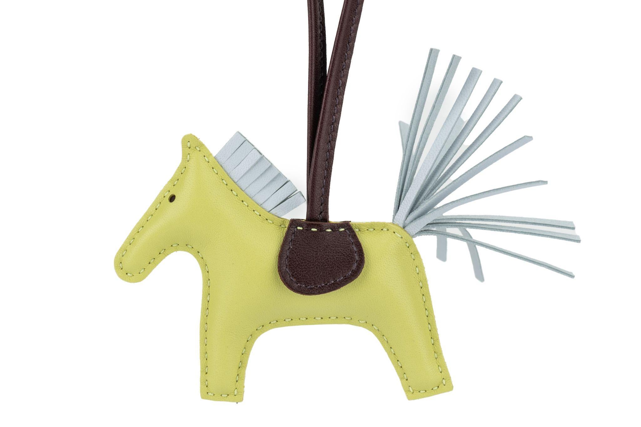 Arancia Fascino Hermès Jaune PM Grigri Rodeo in vendita