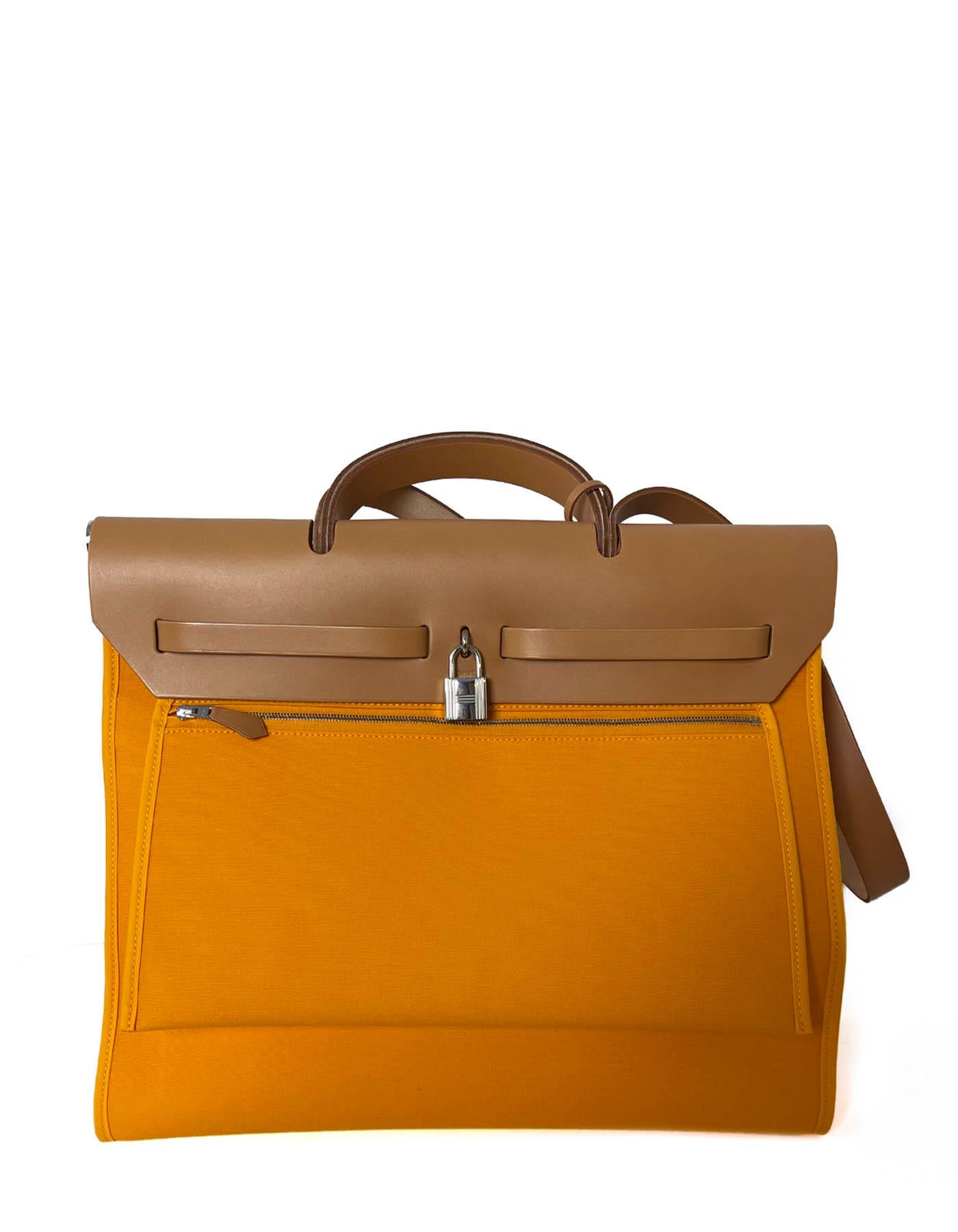 Hermès Jeune D''Or Gelbe Toile Canvas & Leder Herbag Tasche mit Reißverschluss 39 im Zustand „Hervorragend“ in New York, NY