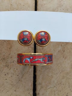 Hermès Jewels Matching Set Bracelet Earrings Greyhound Gold Plated Size 70