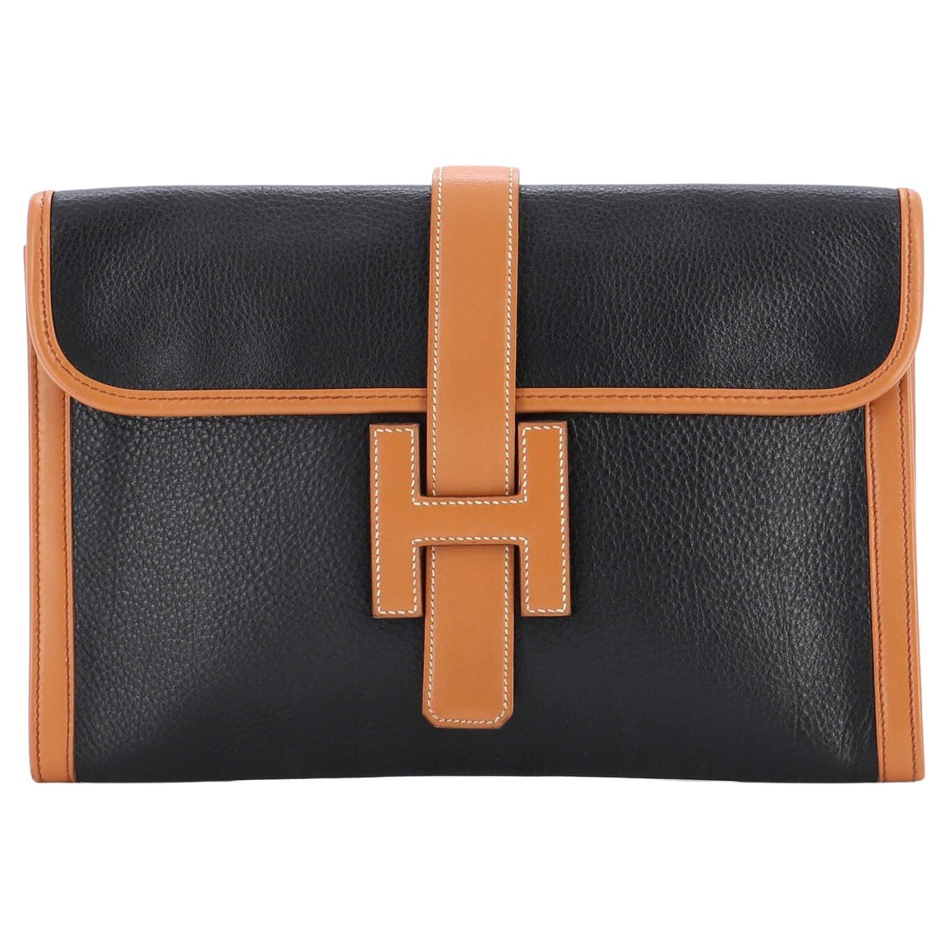 hermes jige clutch outfit