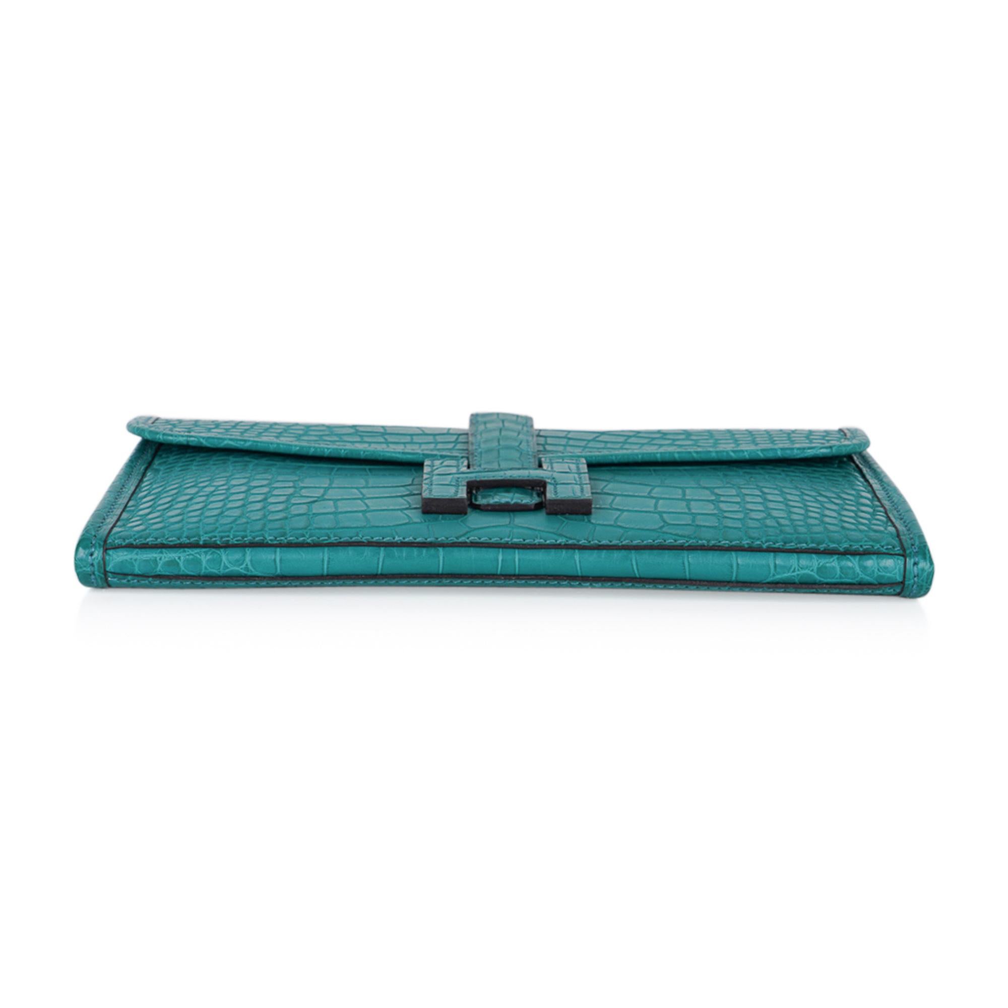 Hermes Jige Duo Wallet / Clutch Blue Paon Matte Alligator New For Sale 4