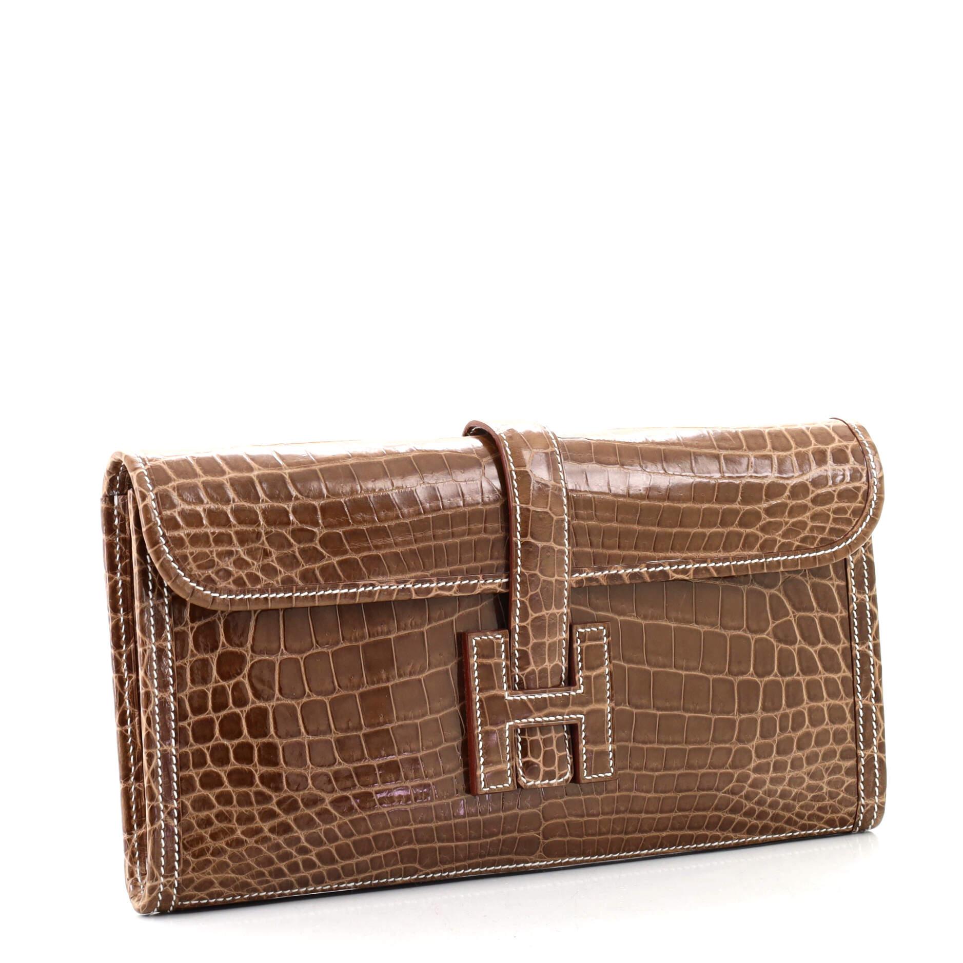 Hermes Jige Elan Clutch Crocodile 29 In Good Condition In NY, NY