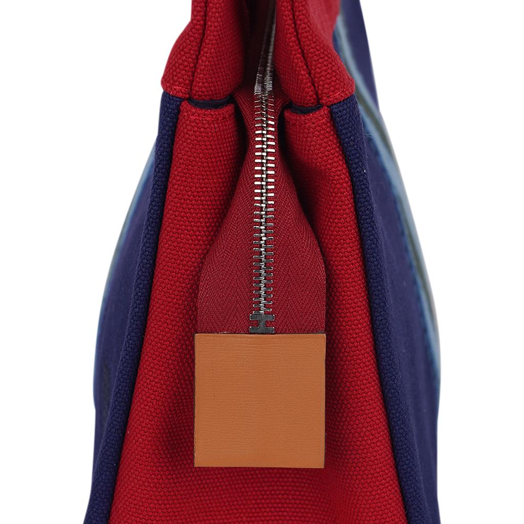 Petit modèle Jimetou d'Hermès bleu marine/rouge en vente 4