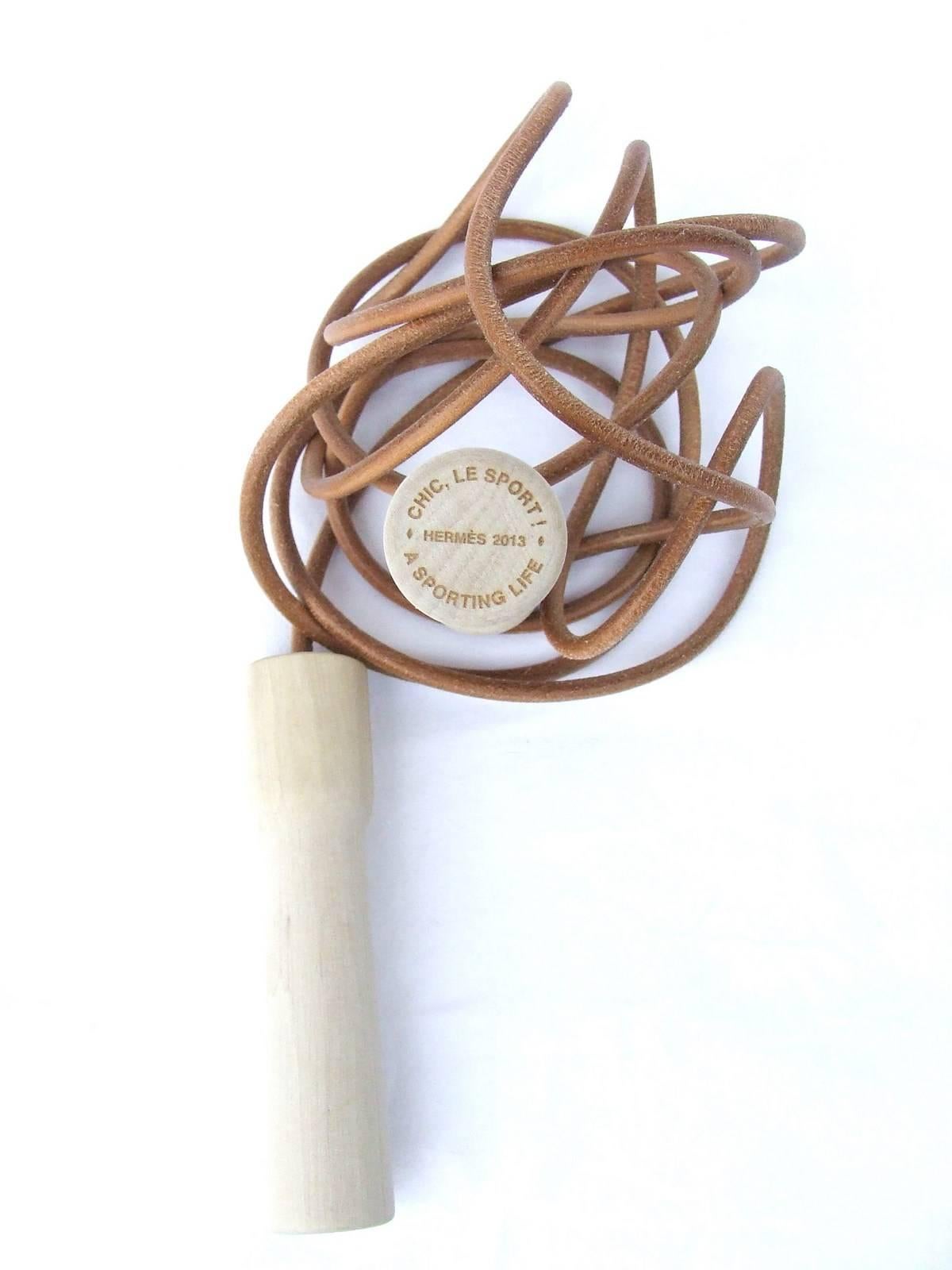 Hermès Jumping Rope In Leather and Wood Limited Edition Never Used For Sale 2