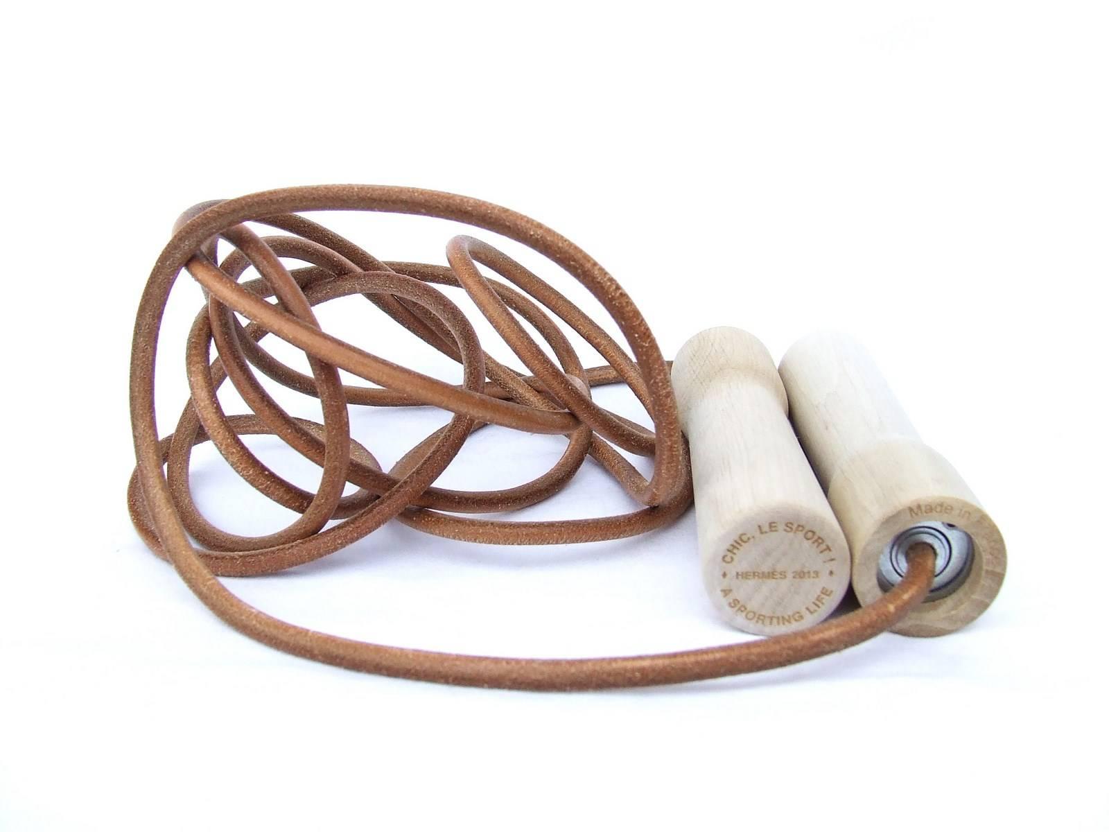 Hermès Jumping Rope In Leather and Wood Limited Edition Never Used For Sale 4