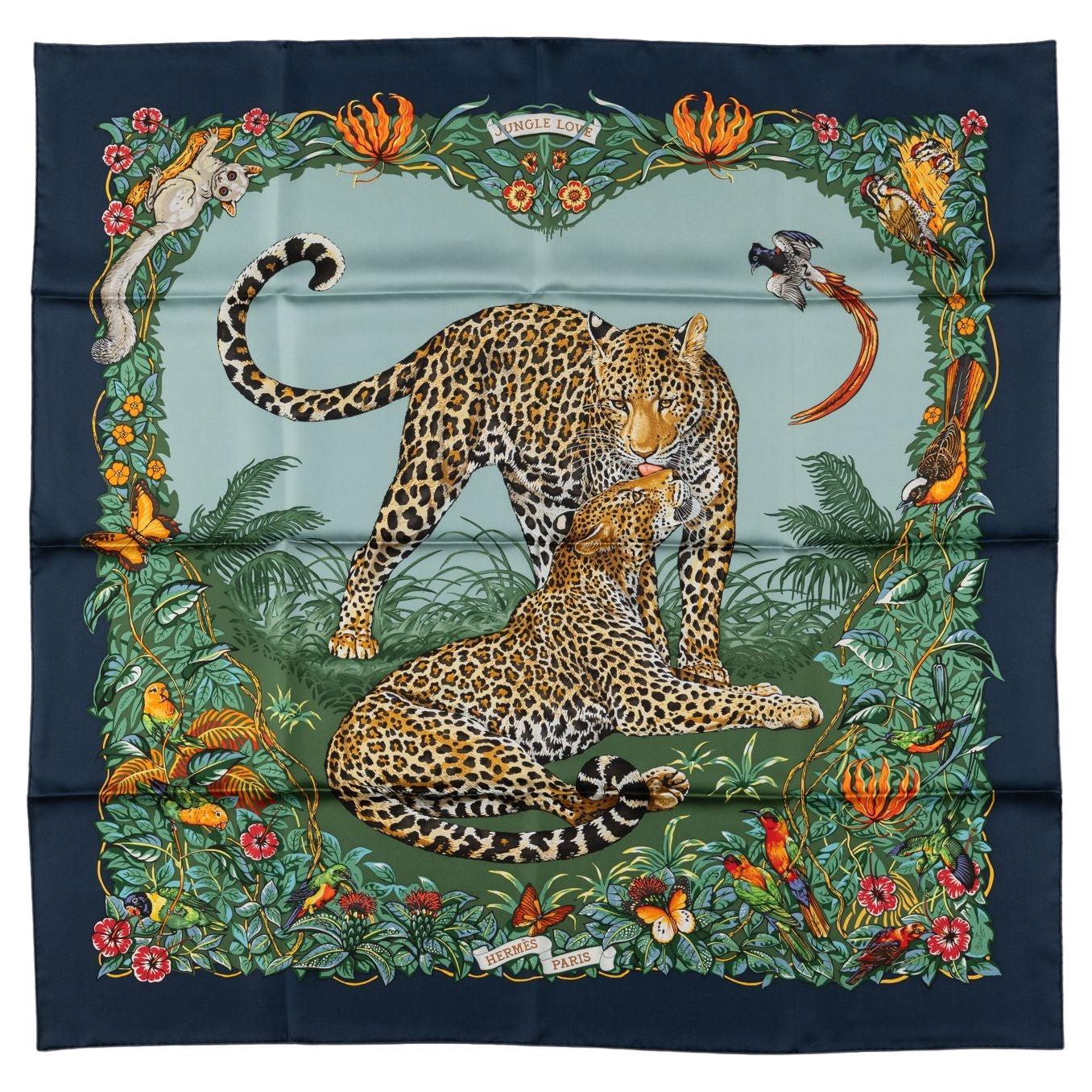 Foulard en soie « Jungle Love » d'Hermès en vente