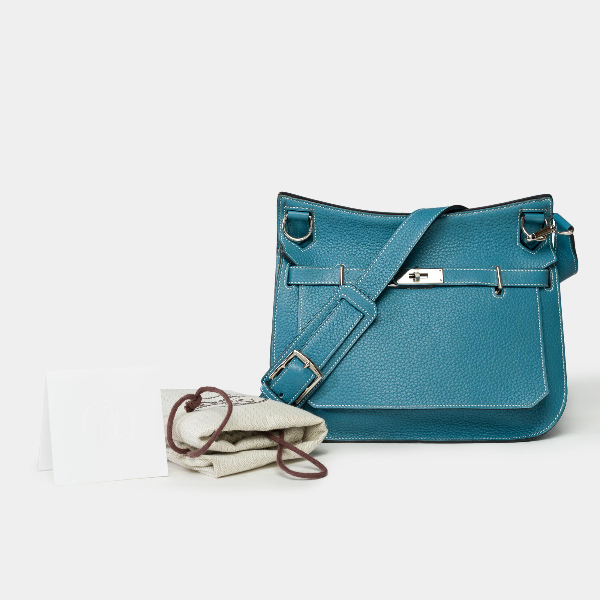 Stunning​ ​Hermes​ ​Jypsière​ ​28​ ​shoulder​ ​bag​ ​in​ ​Bleu​ ​Jean​ ​Taurillon​ ​Clémence​ ​leather,​ ​with​ ​silver​ ​palladium​ ​metal​ ​hardware,​ ​an​ ​adjustable​ ​blue​ ​Taurillon​ ​leather​ ​shoulder​ ​strap,​ ​allowing​ ​for​ ​shoulder​