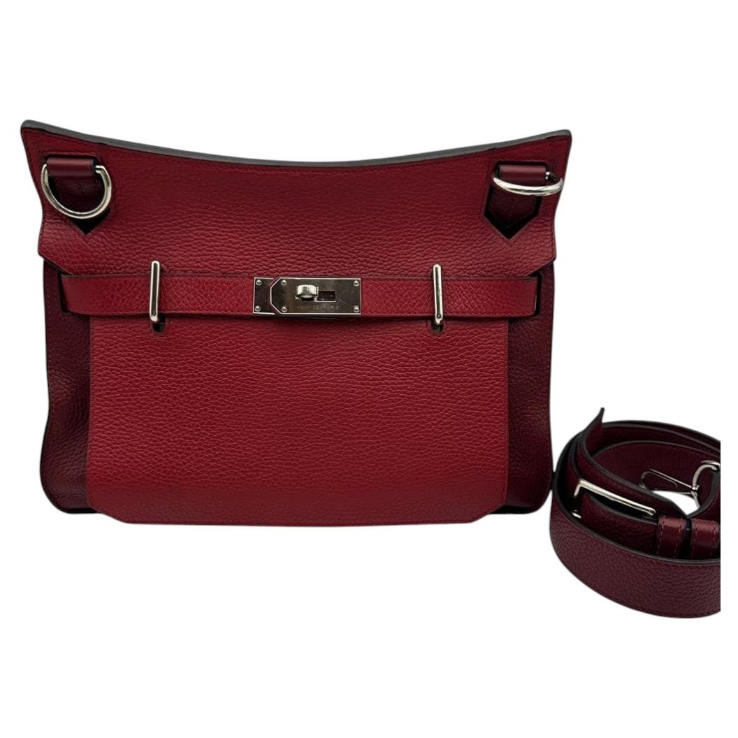 Do Hermès Birkin bags have serial numbers?