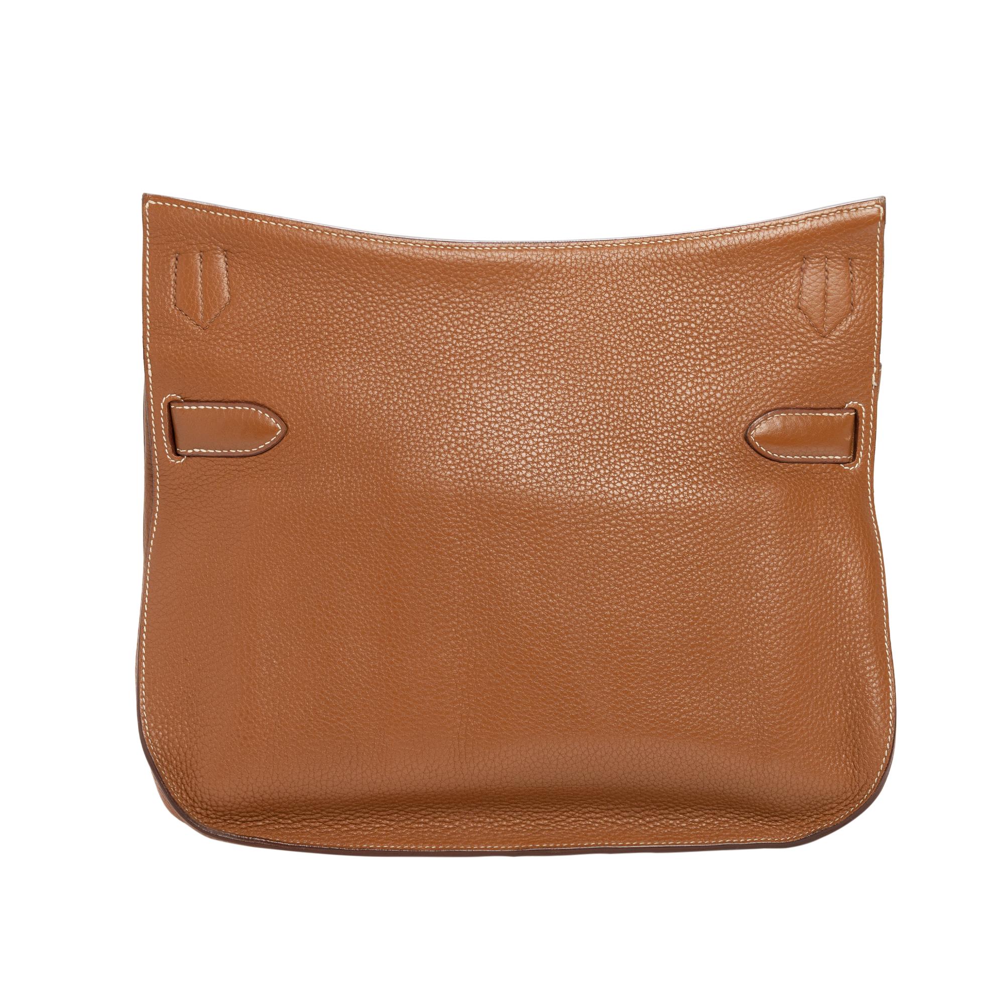 Brown Hermès Jypsière crossbody bag in gold grained leather and PHW