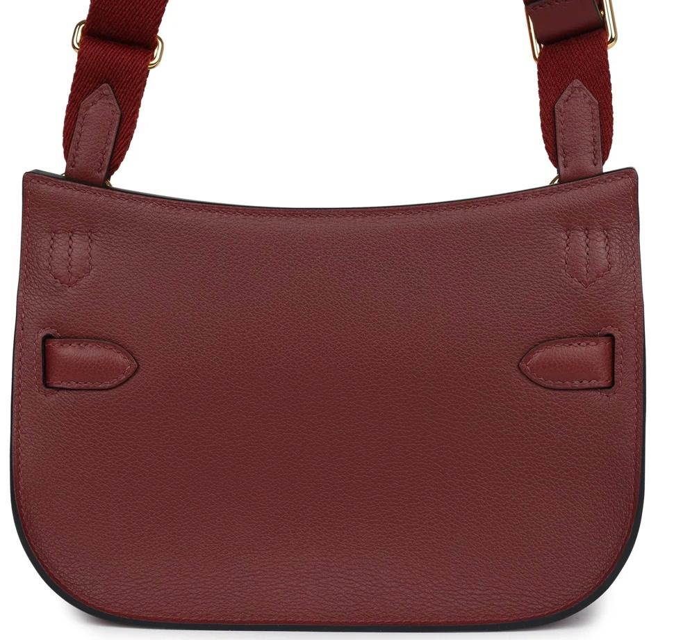 Bolso Hermès Jypsiere Mini Rouge H Herraje dorado en venta 1