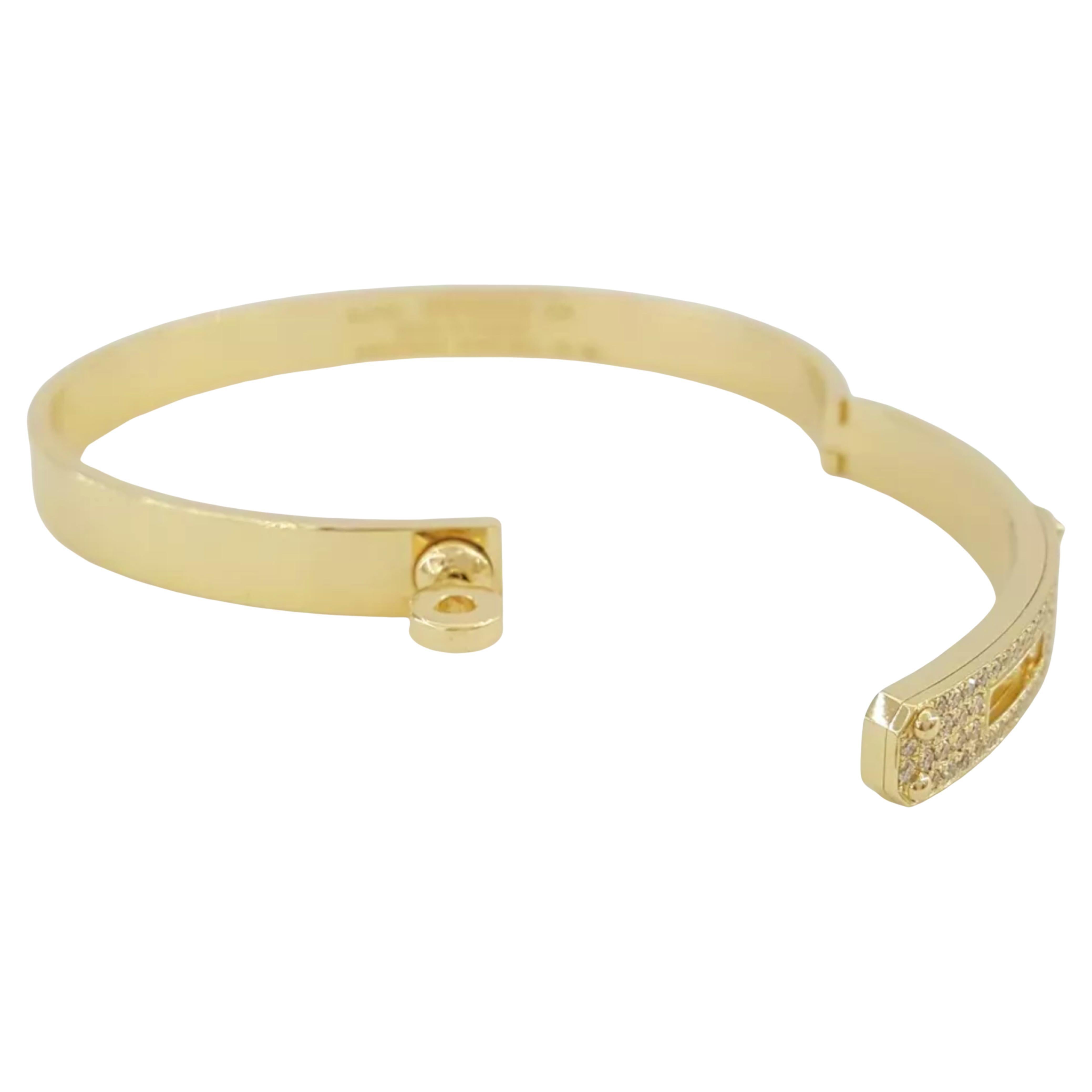 Round Cut Hermès Kelly 18K Yellow Gold Pave Diamonds Bracelet For Sale