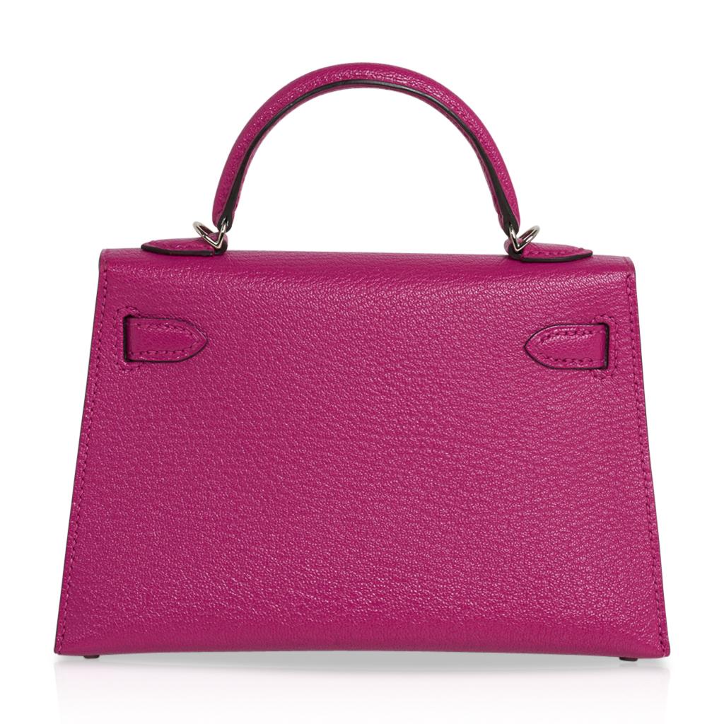 Hermes Kelly 20 Mini Sellier Rose Pourpre Bag Chevre Leather Palladium Hardware In New Condition For Sale In Miami, FL