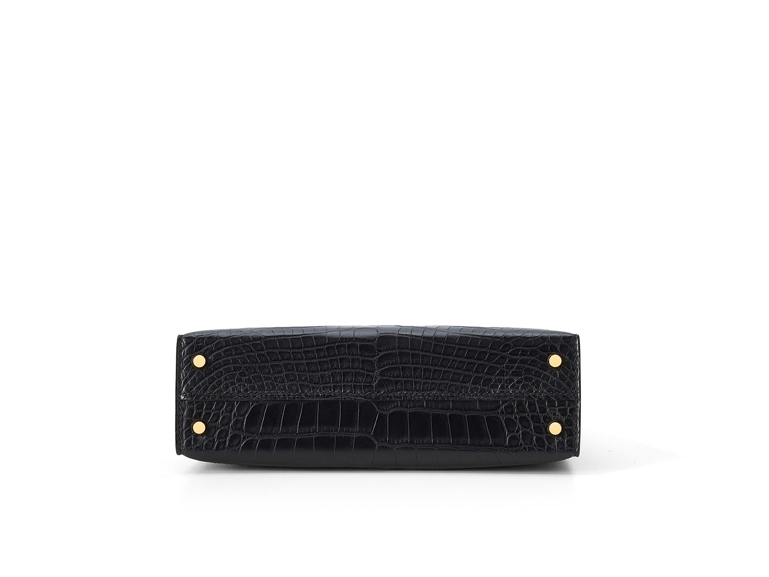 Hermès Kelly 20 Mini Noir/Black Alligator Matte Gold Hardware For Sale 1
