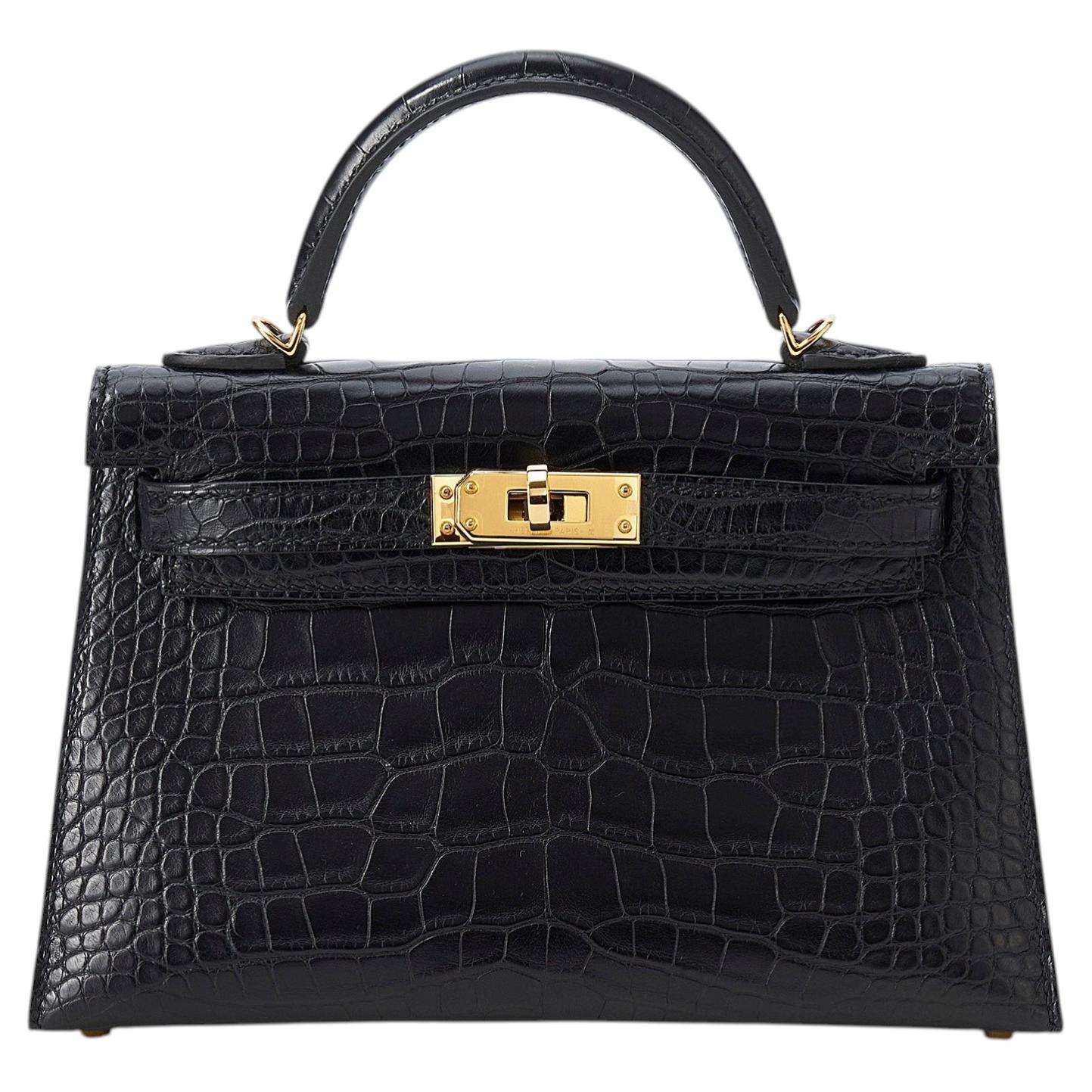 Hermès Kelly 20 Mini Noir/Black Alligator Matte Gold Hardware