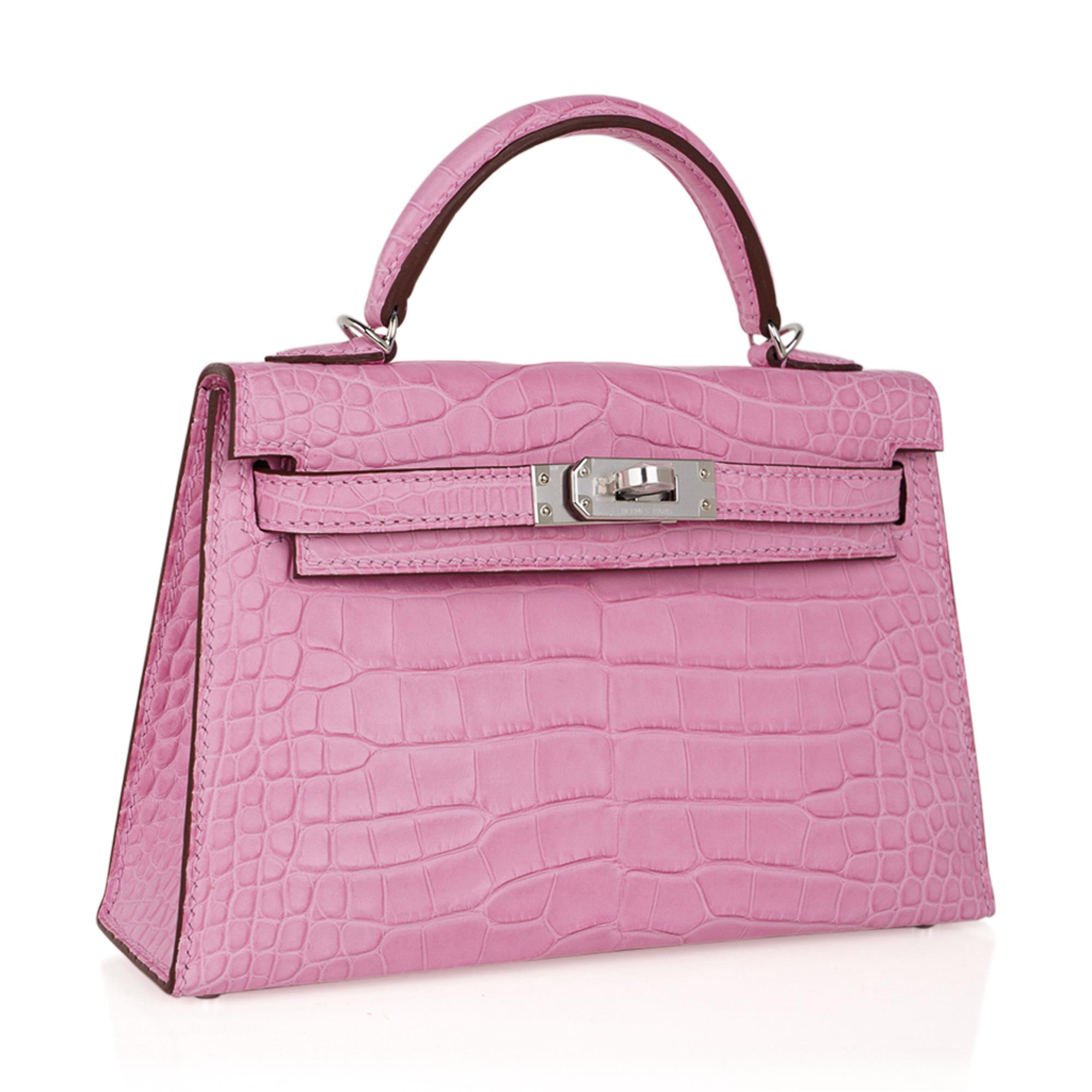 Sac Hermès Kelly 20 Mini Sellier 5 pièces en alligator rose mat et palladium, édition limitée  Neuf à Miami, FL