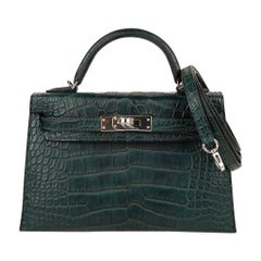 Hermès Mimosa Matte Alligator Mini Kelly II 20 Gold Hardware, 2021  Available For Immediate Sale At Sotheby's