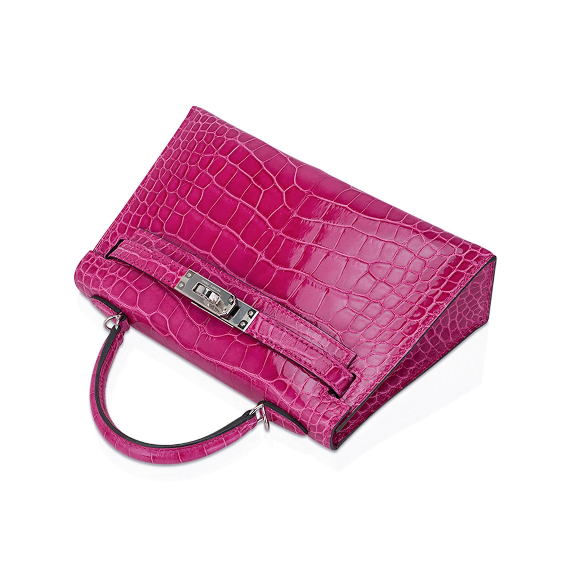 Hermes Kelly 20 Mini Sellier Rose Scheherazade Alligator Bag Palladium Hardware For Sale 4