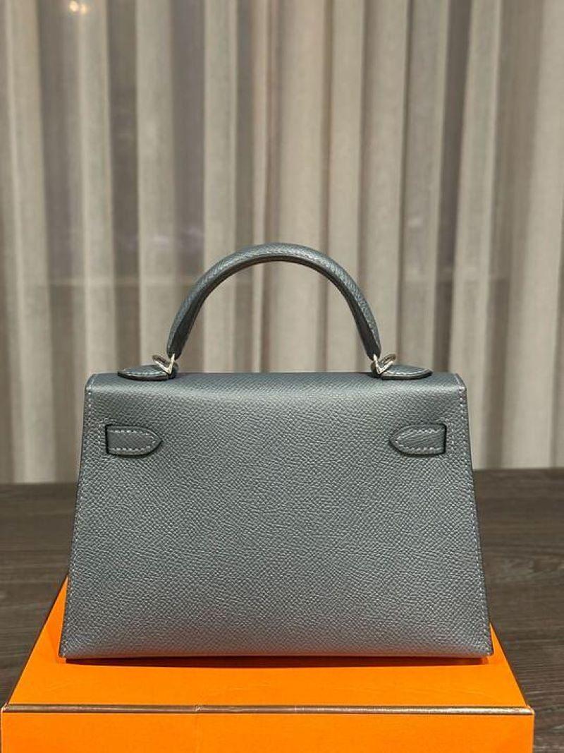 Noir Hermès Gris Misty Mini Kelly 20 Sellier Epsom Electrum Hardware en vente