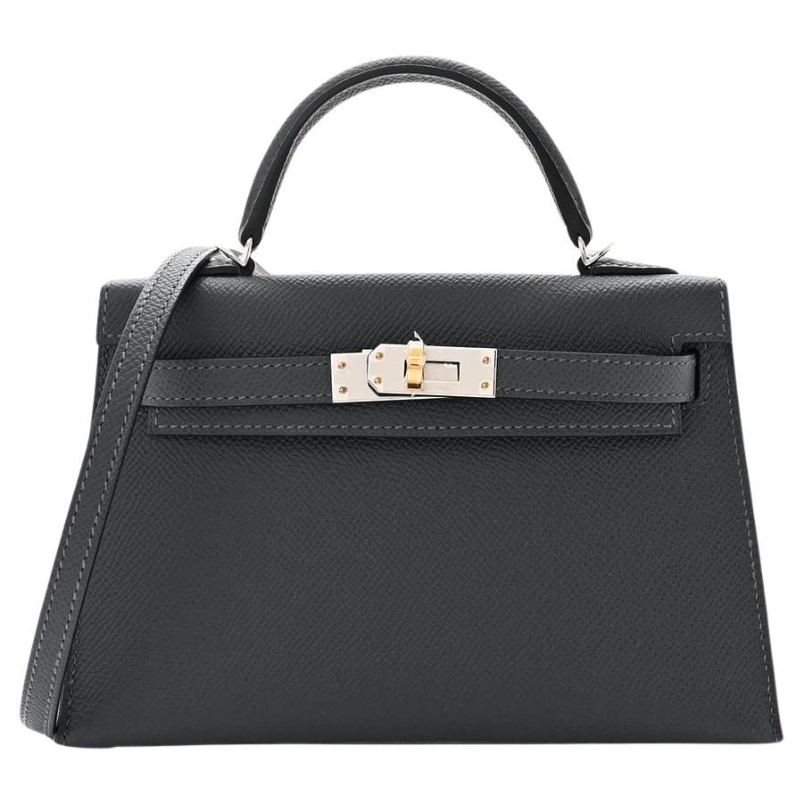 Hermès Gris Misty Mini Kelly 20 Sellier Epsom Electrum Hardware en vente