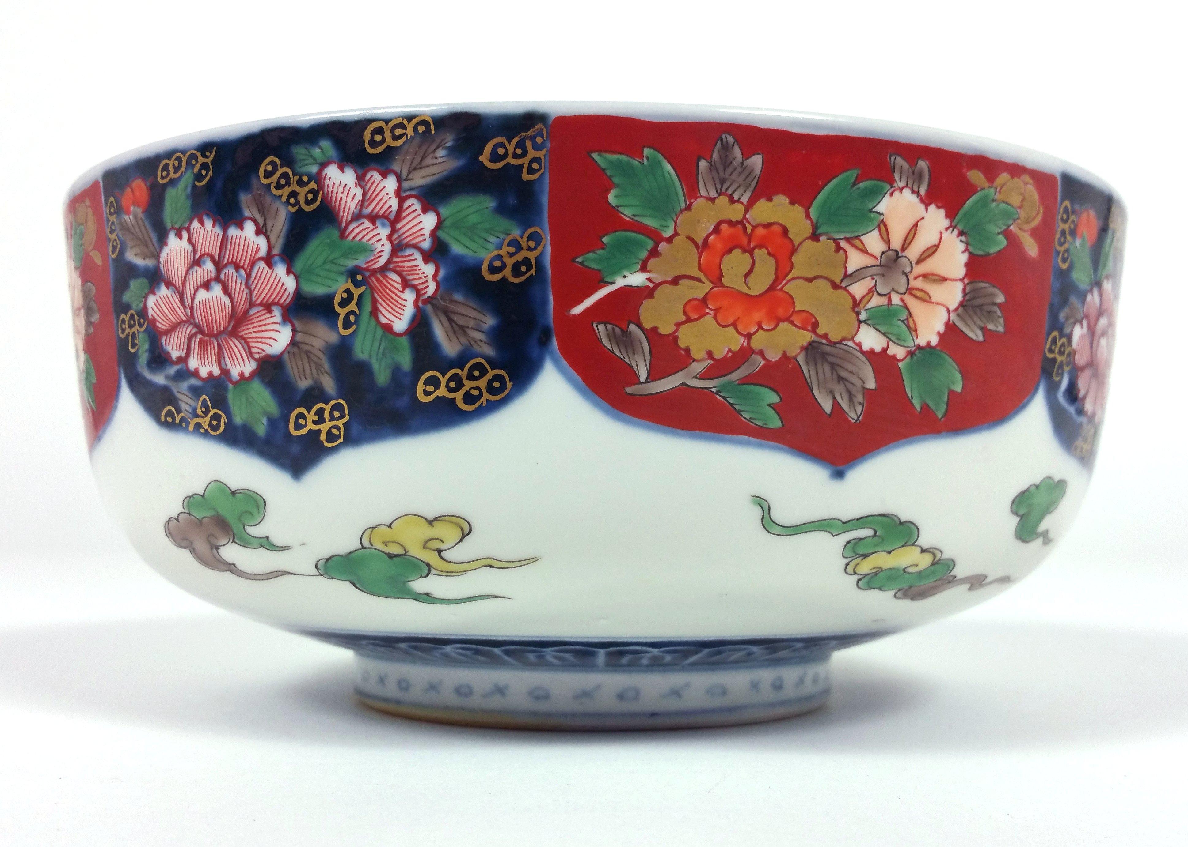 19th Century Japanese Pottery Bowl Painted with Wild Horses  5