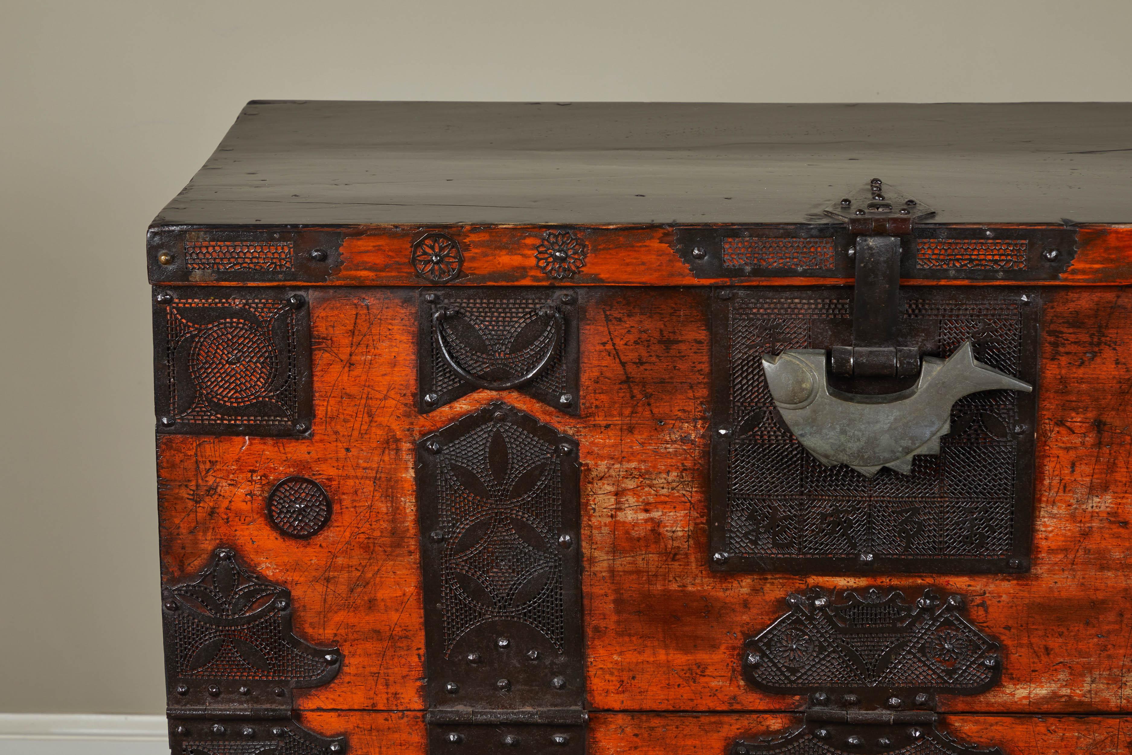 Rare 19th Century Korean Chest 7