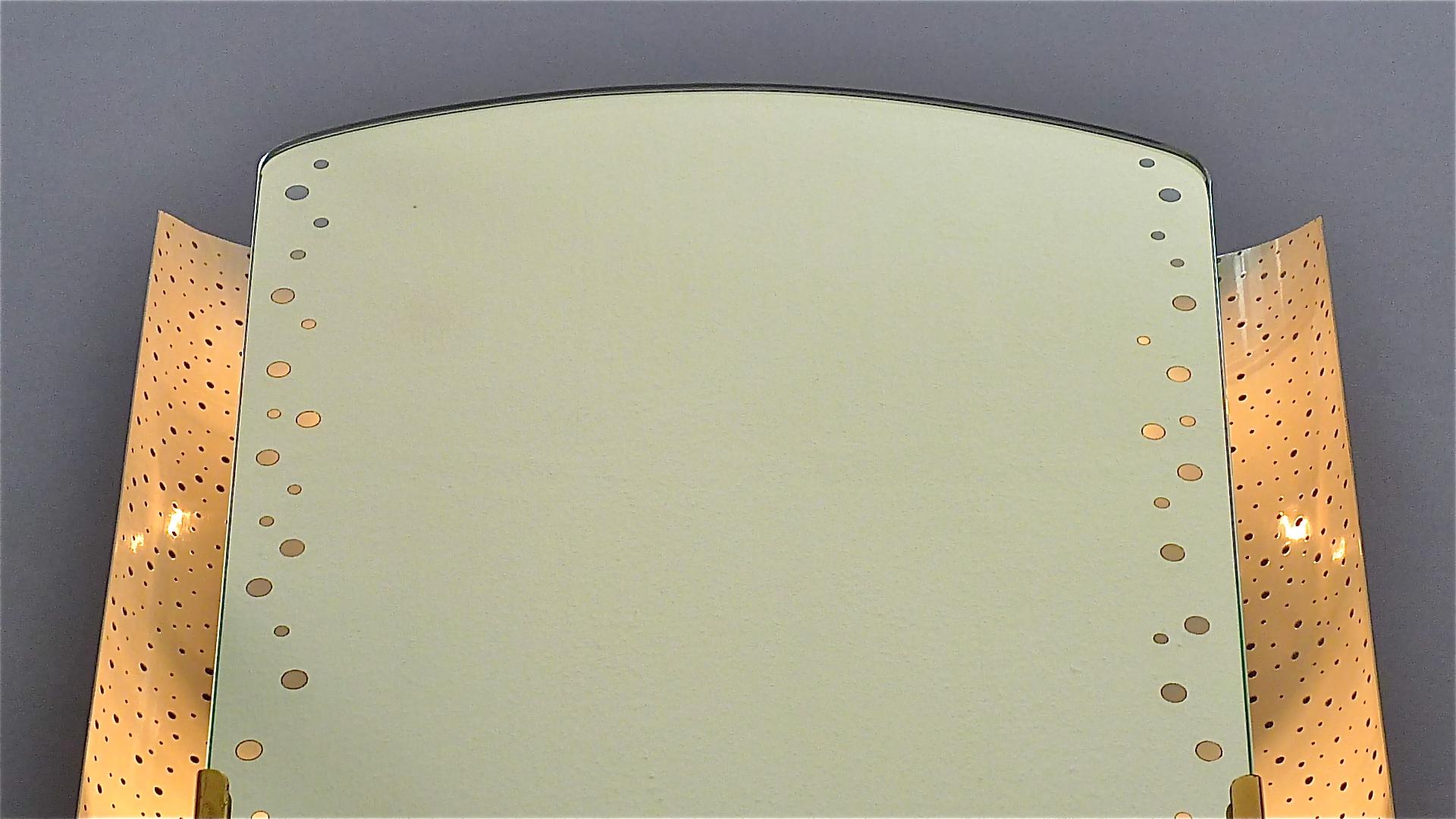 Large Illuminated Mirror Igl for Hillebrand White Enameled Brass Mategot Style For Sale 10